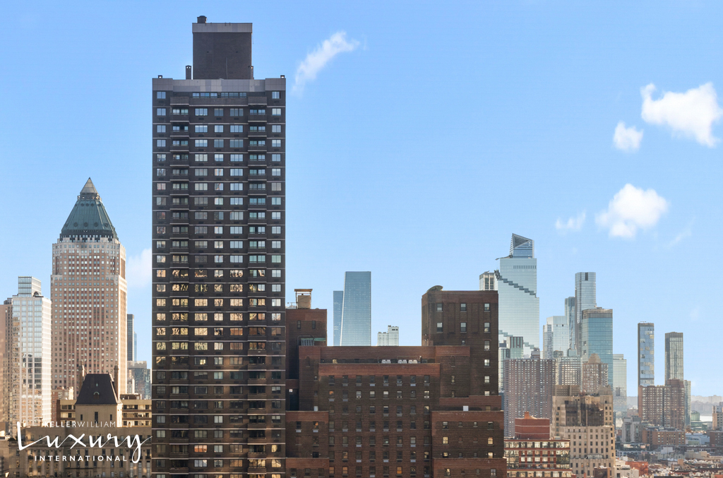 30 W 61st Street 24C