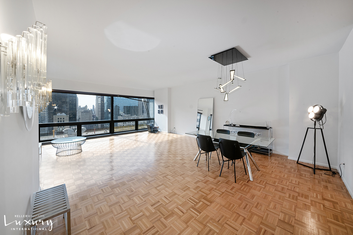 721 Fifth Avenue 40B