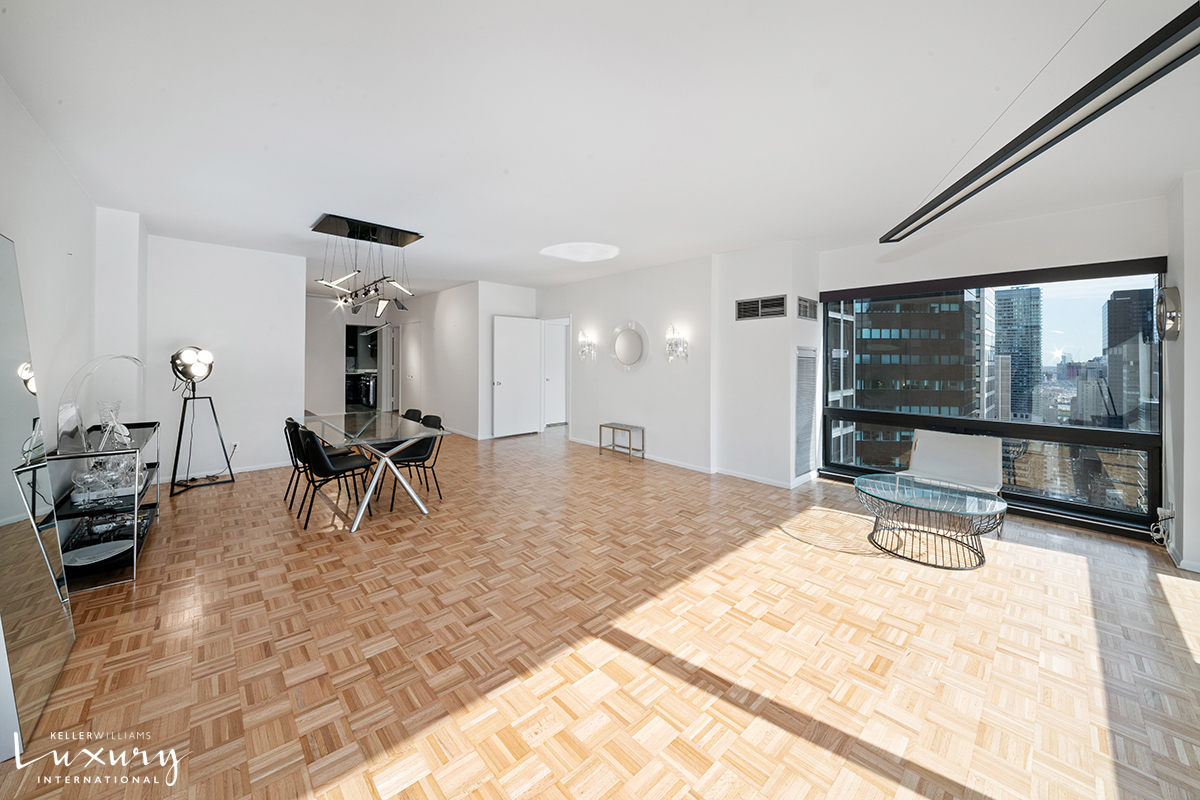 721 Fifth Avenue 40B
