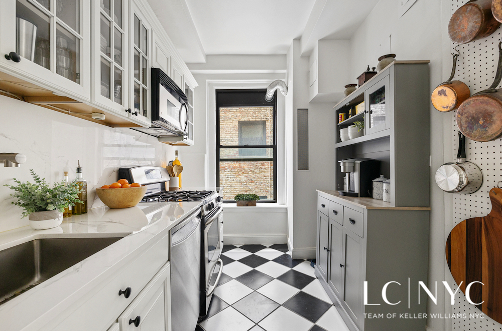 146 E 49th Street 4B