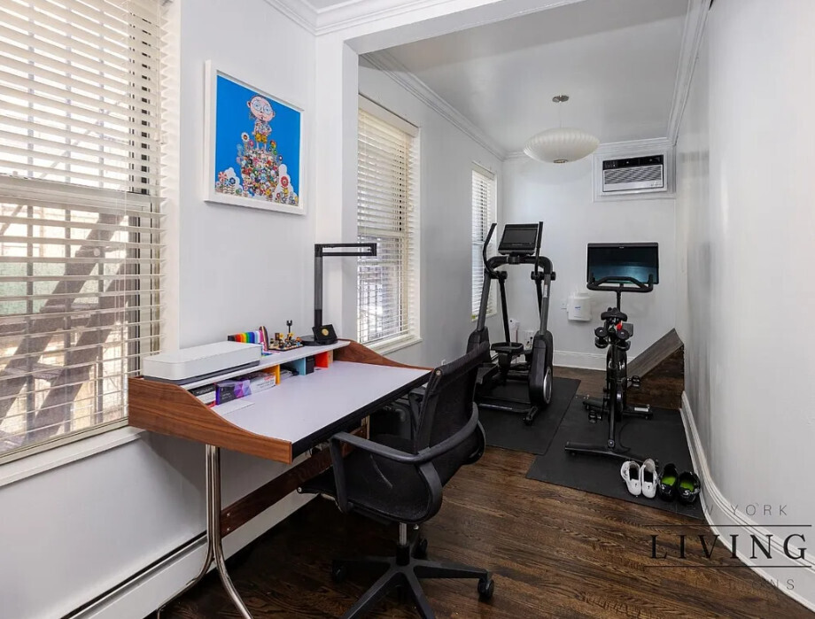 265 W 30th Street