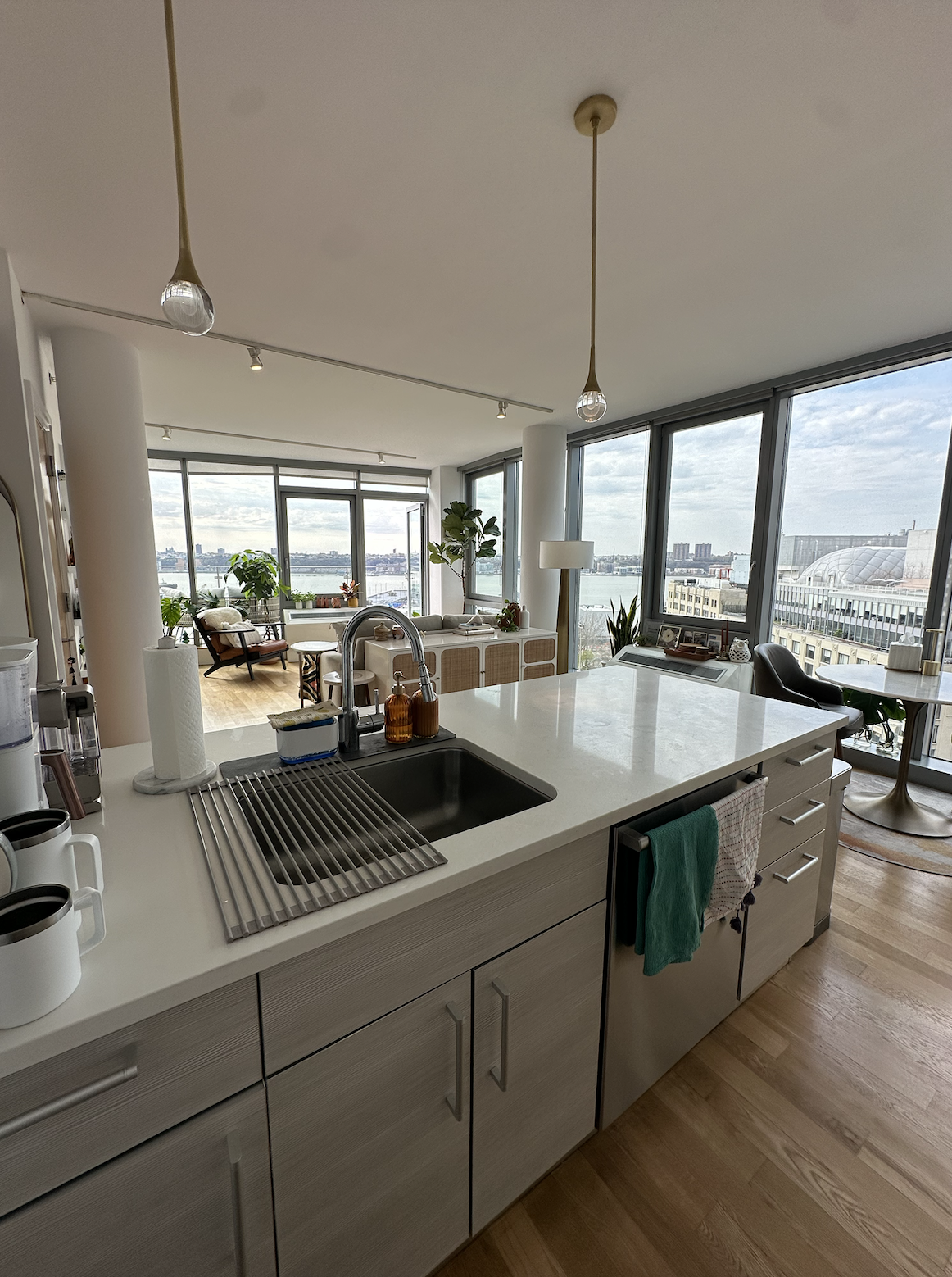 554 W 54th Street 1645