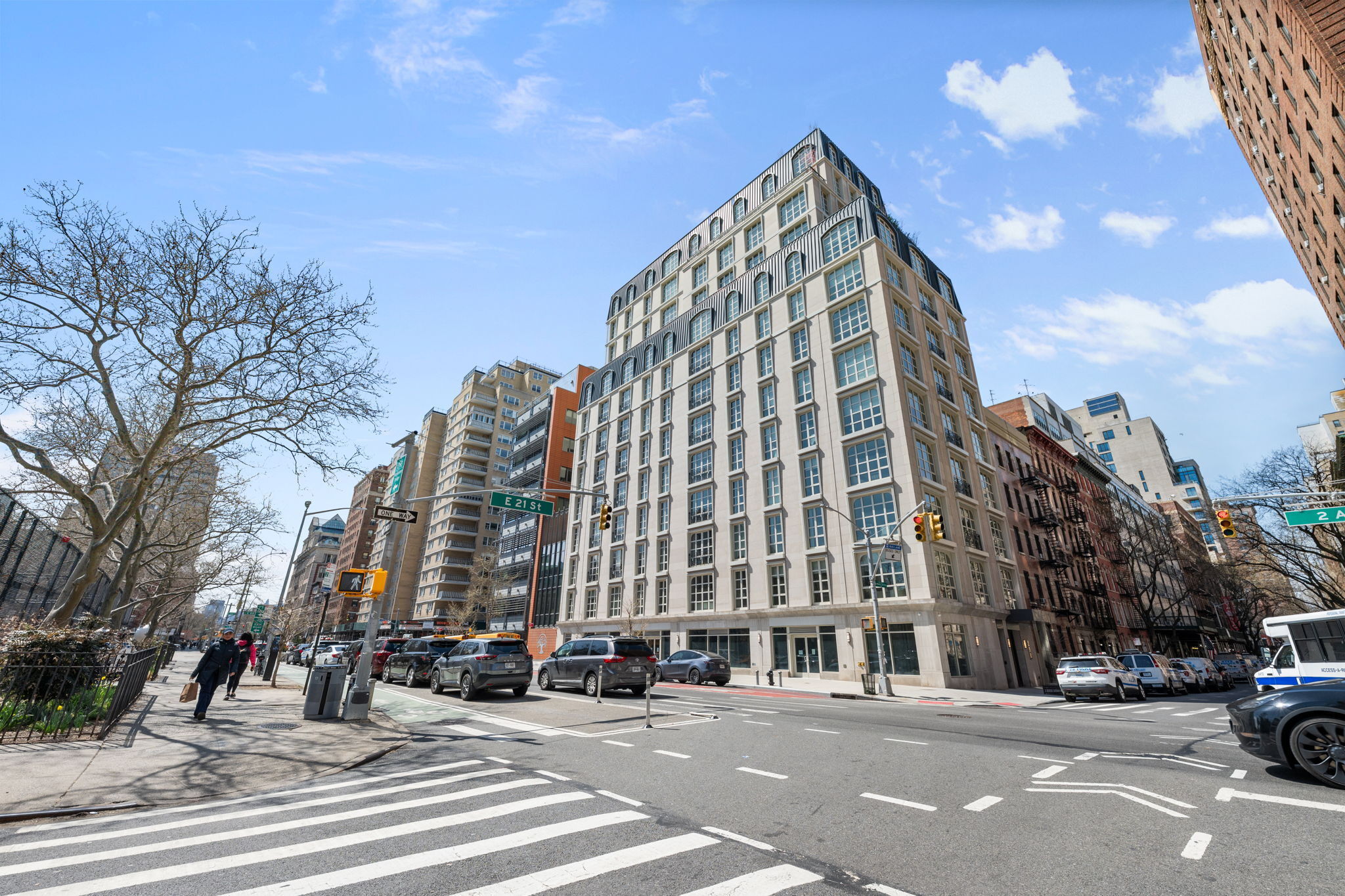 250 E 21st Street PHD