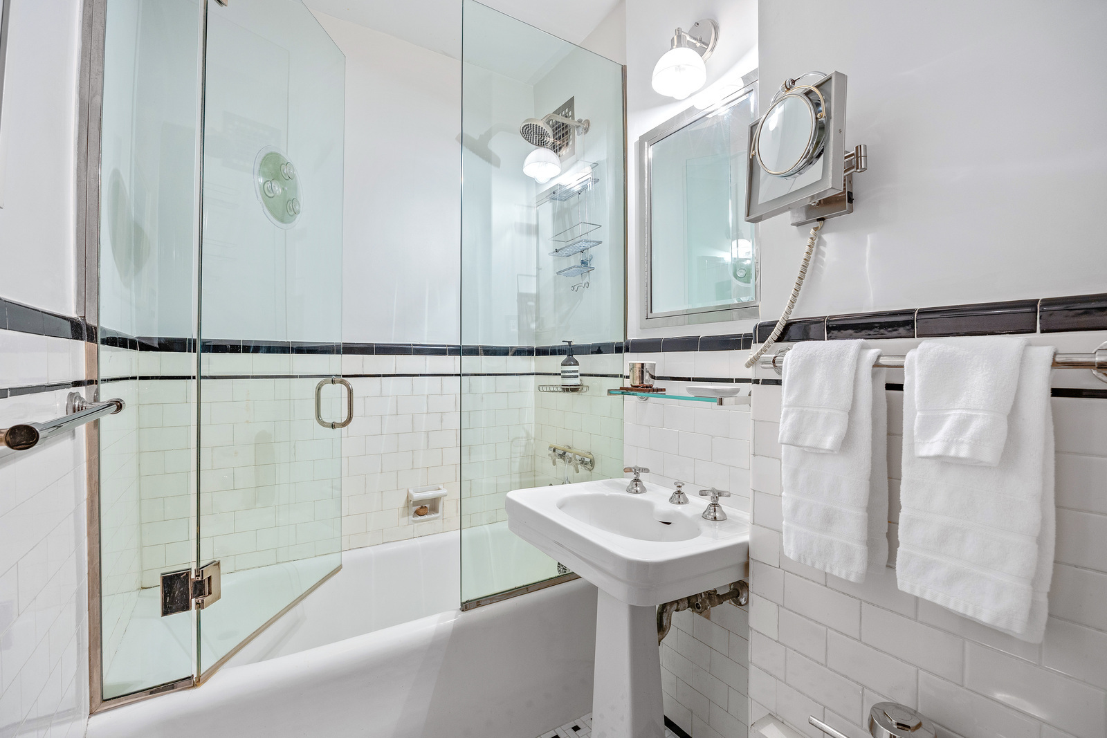 81 Irving Place 11A