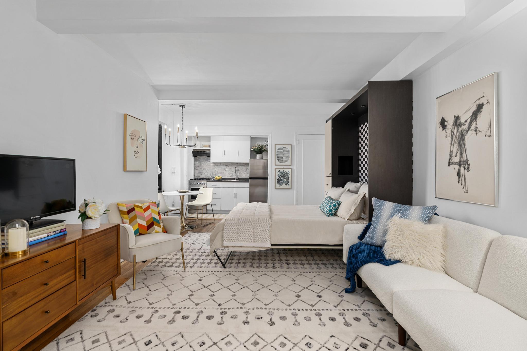 300 W 23rd Street 7A