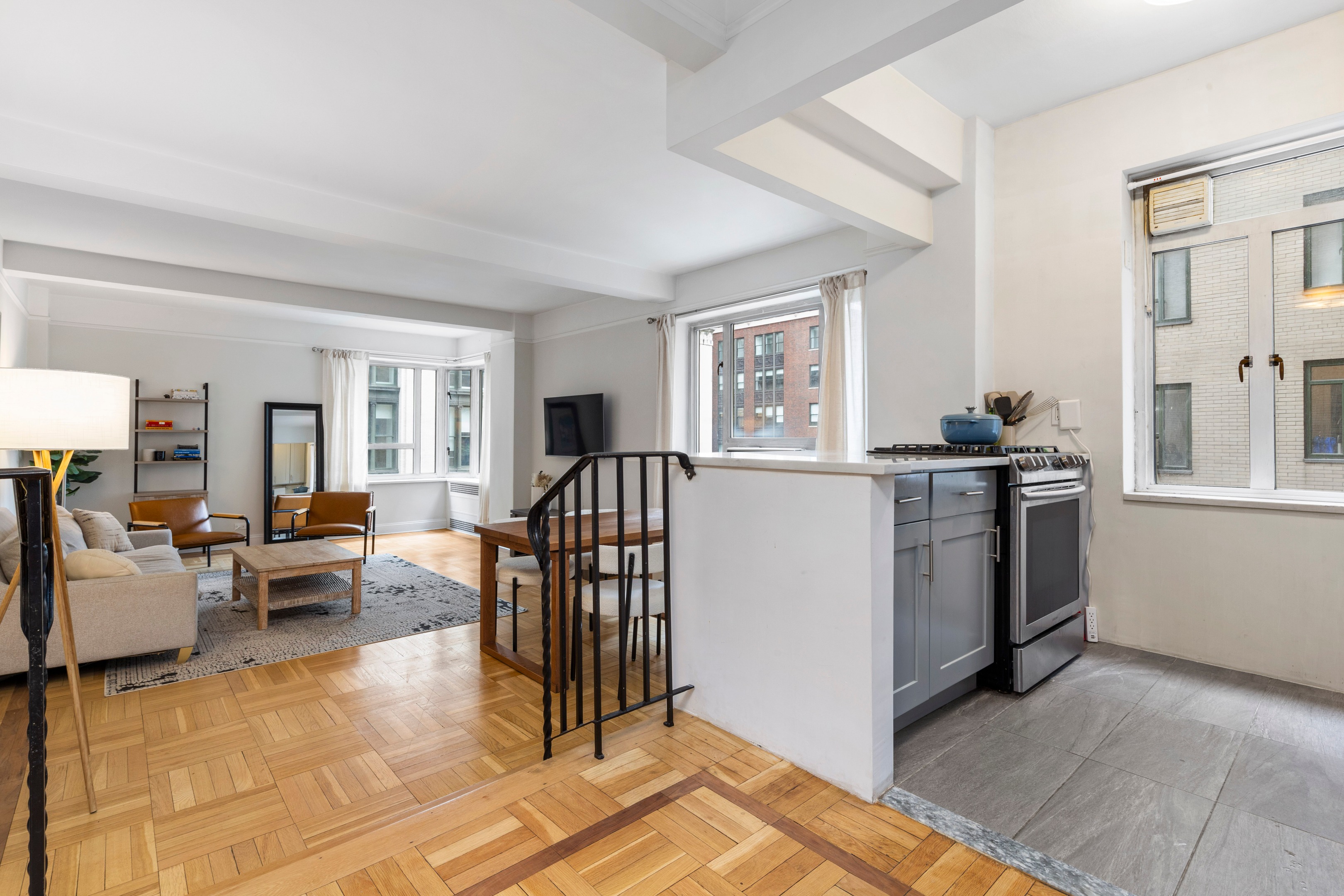 20 E 35th Street 9K