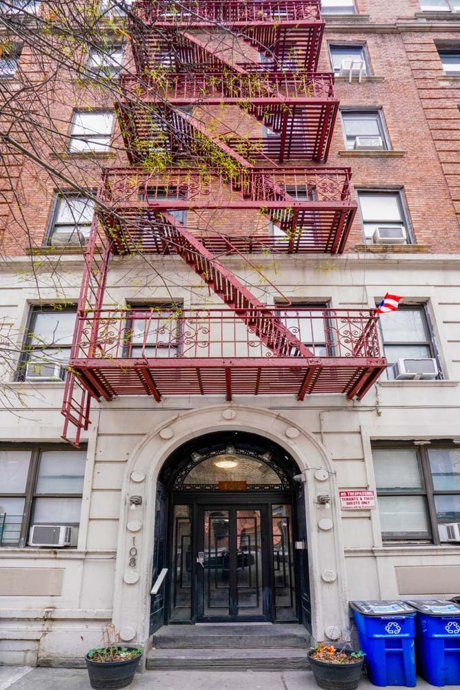 110 Division Avenue 9