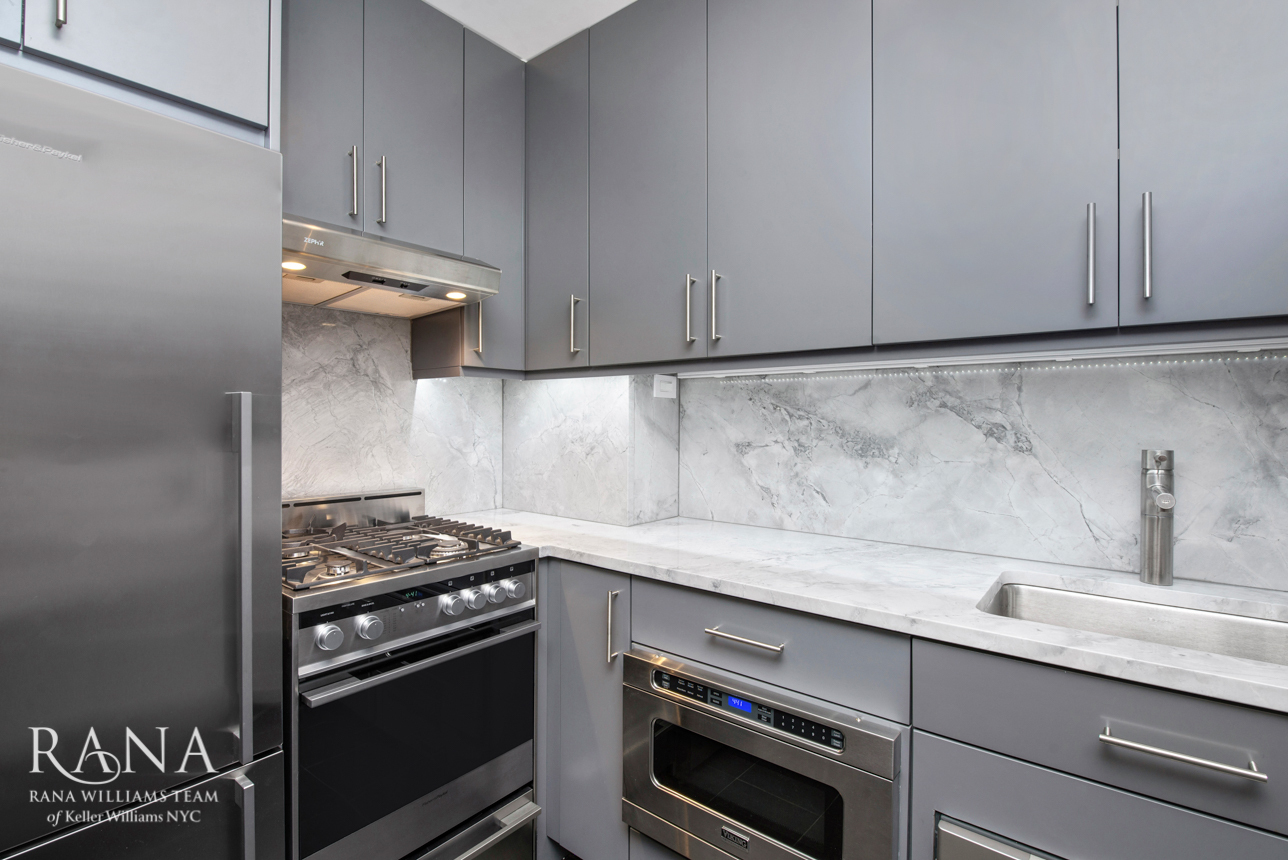 106 Central Park S 15O
