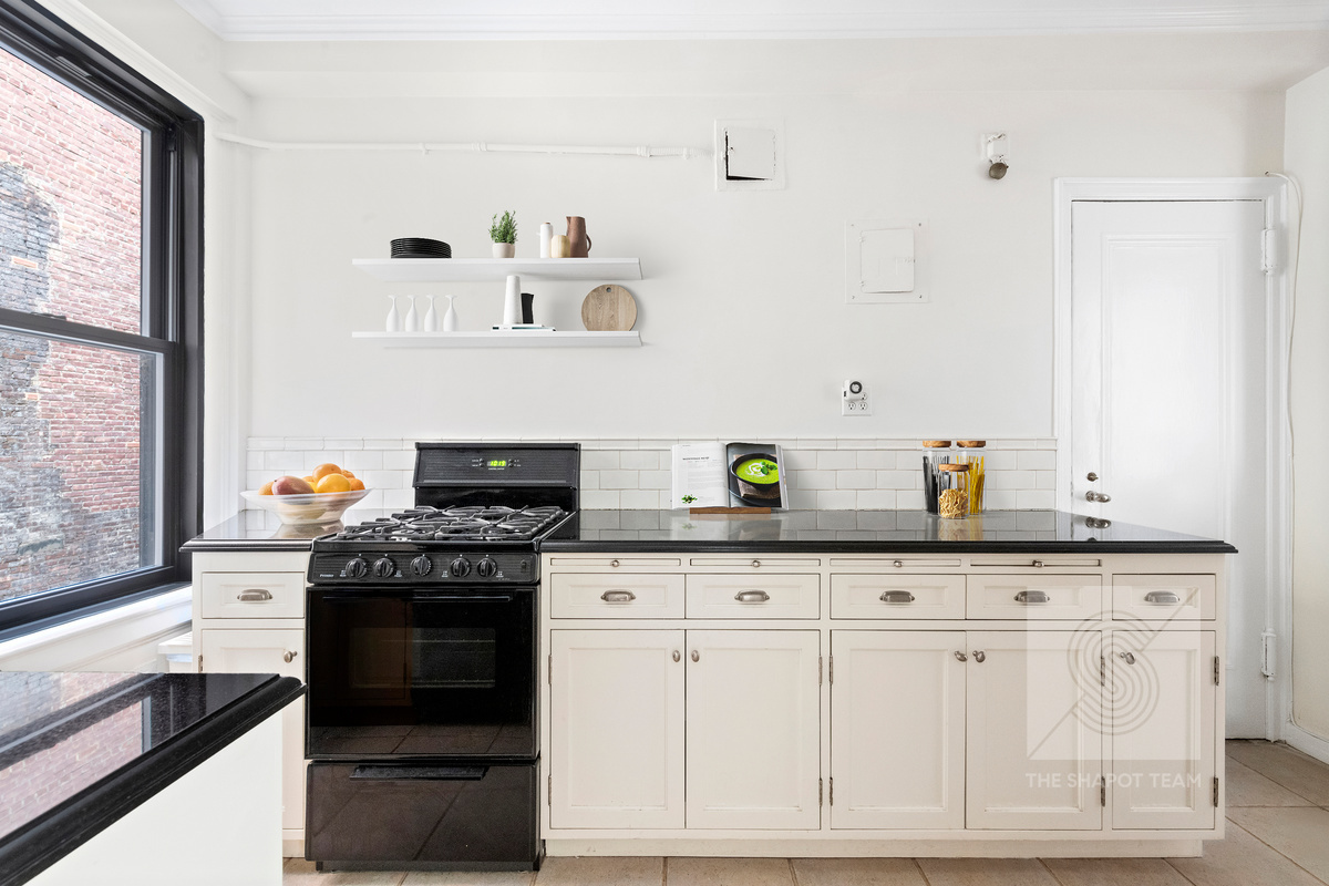 51 E 90th Street 2D