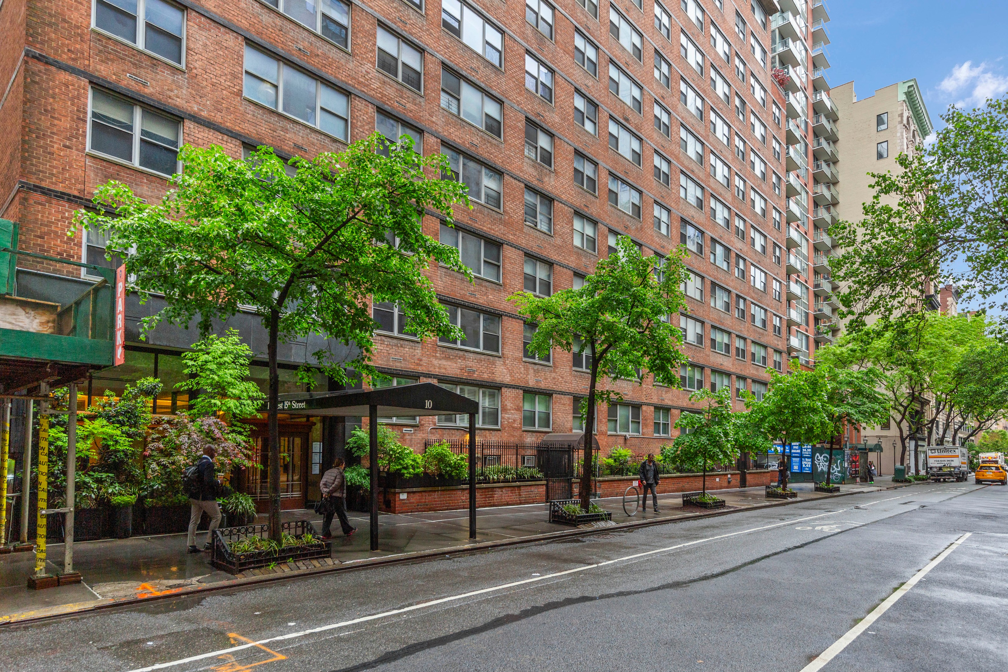 10 W 15th Street 927