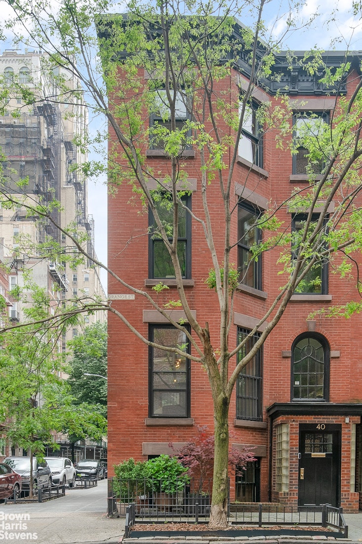 40 ORANGE Street