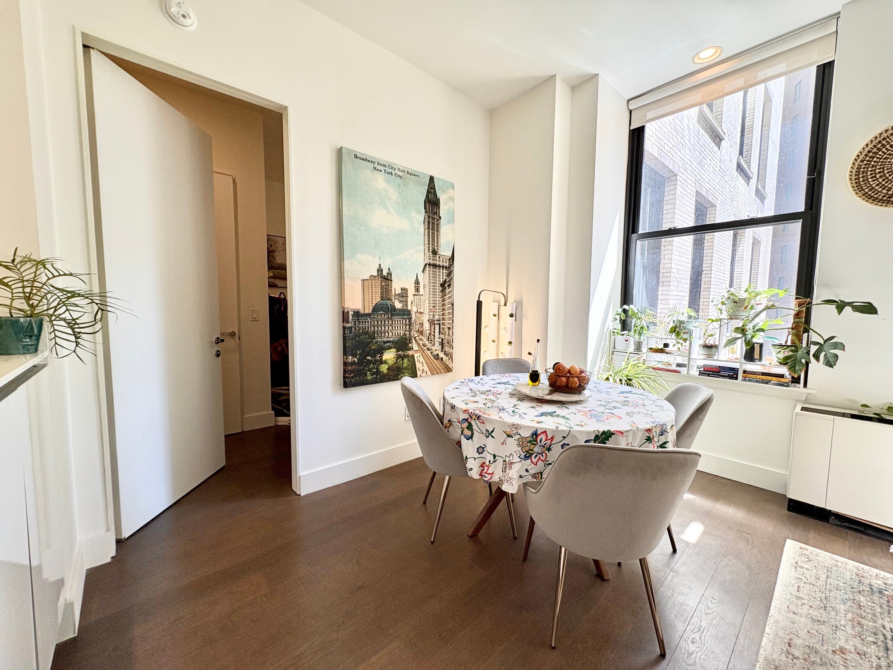 25 Broad Street T015