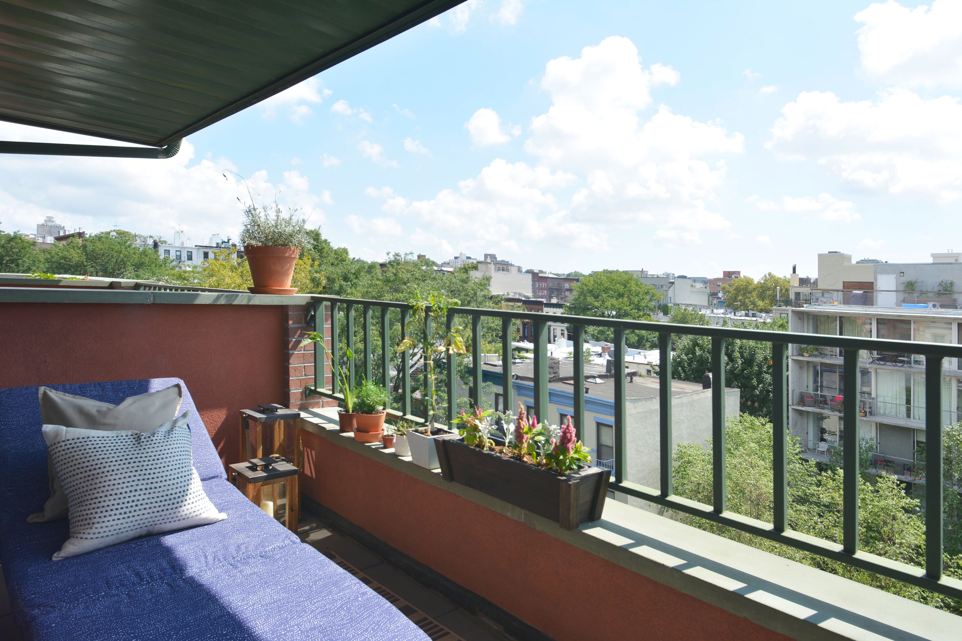 569 Carroll Street 8