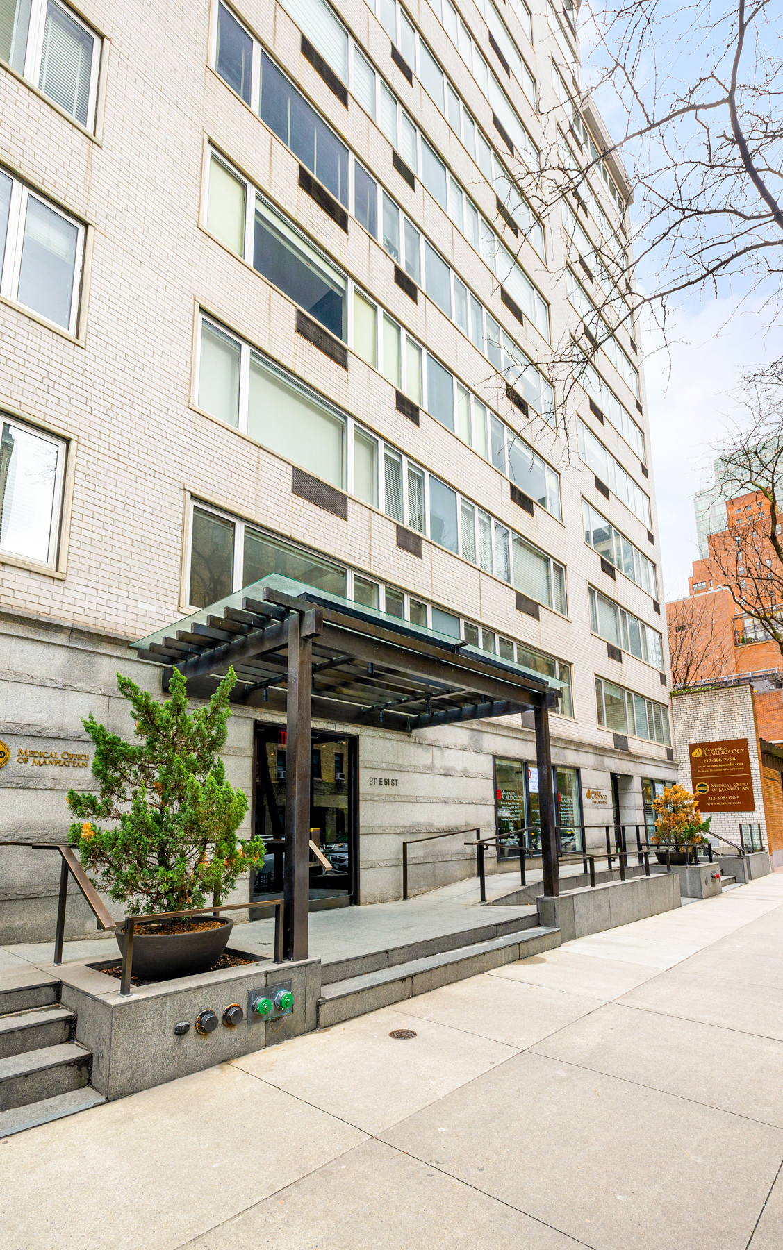 211 E 51st Street 2G
