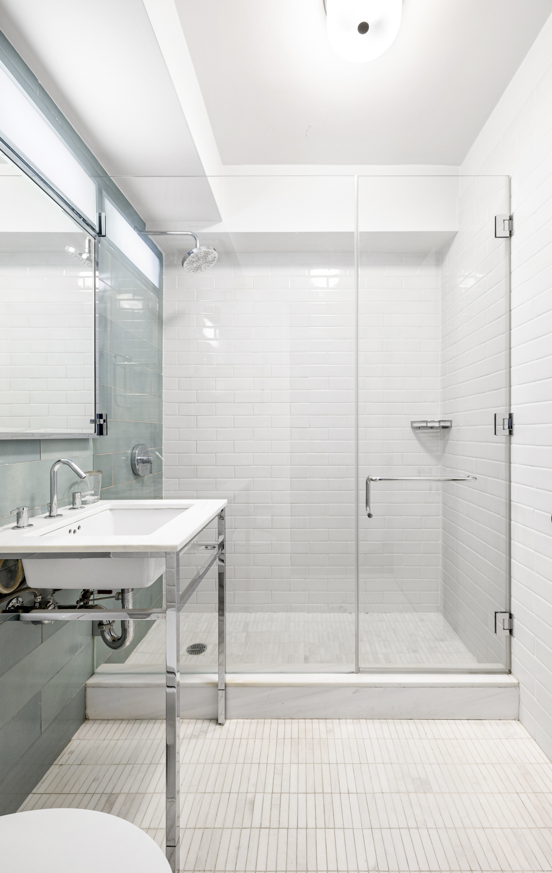 211 E 51st Street 2G