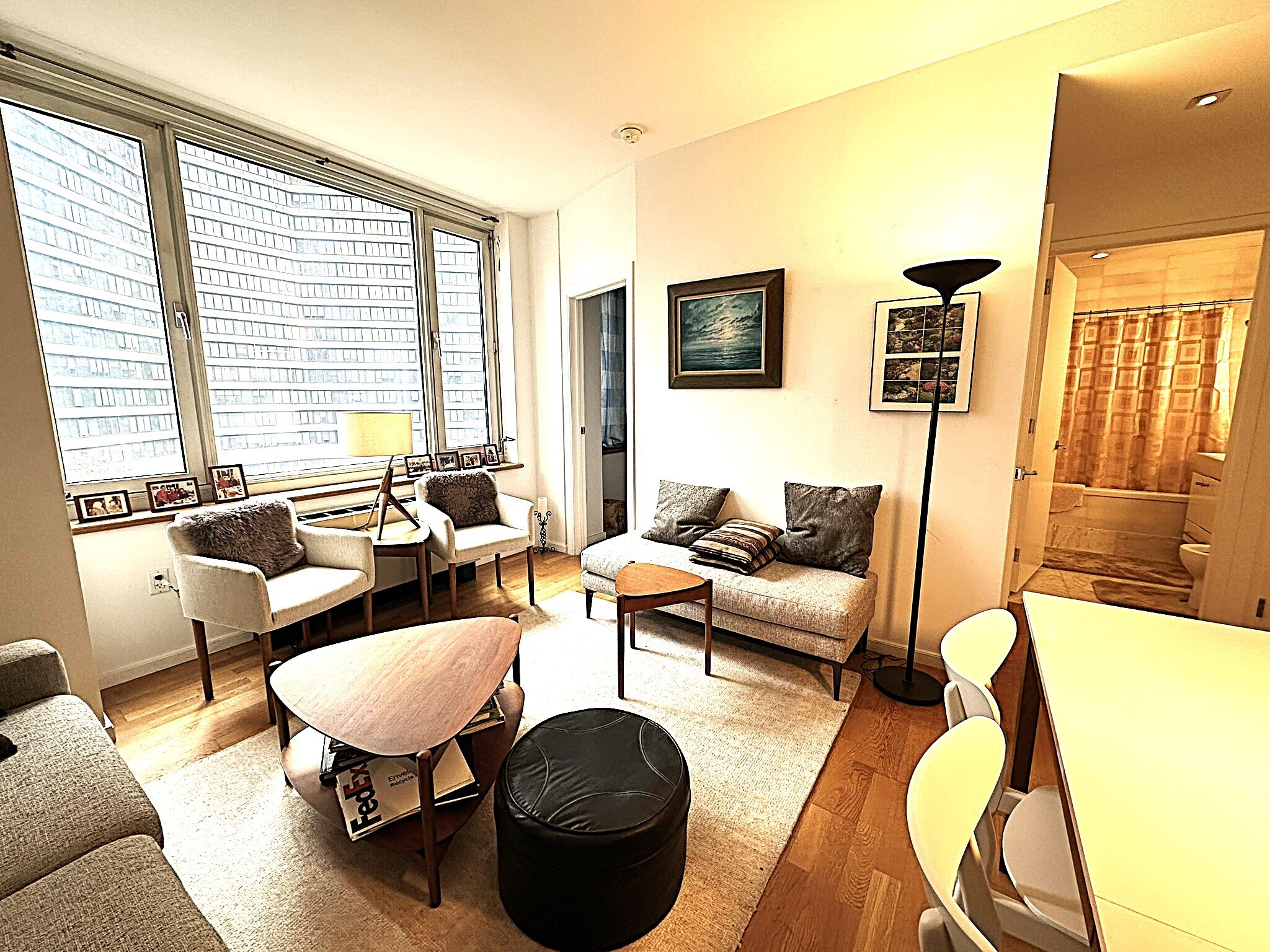 635 W 42nd Street 4K