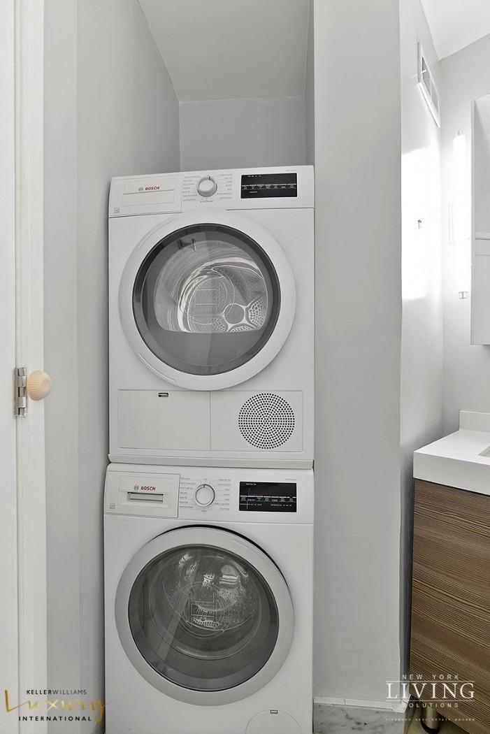 330 E 38th Street 24a