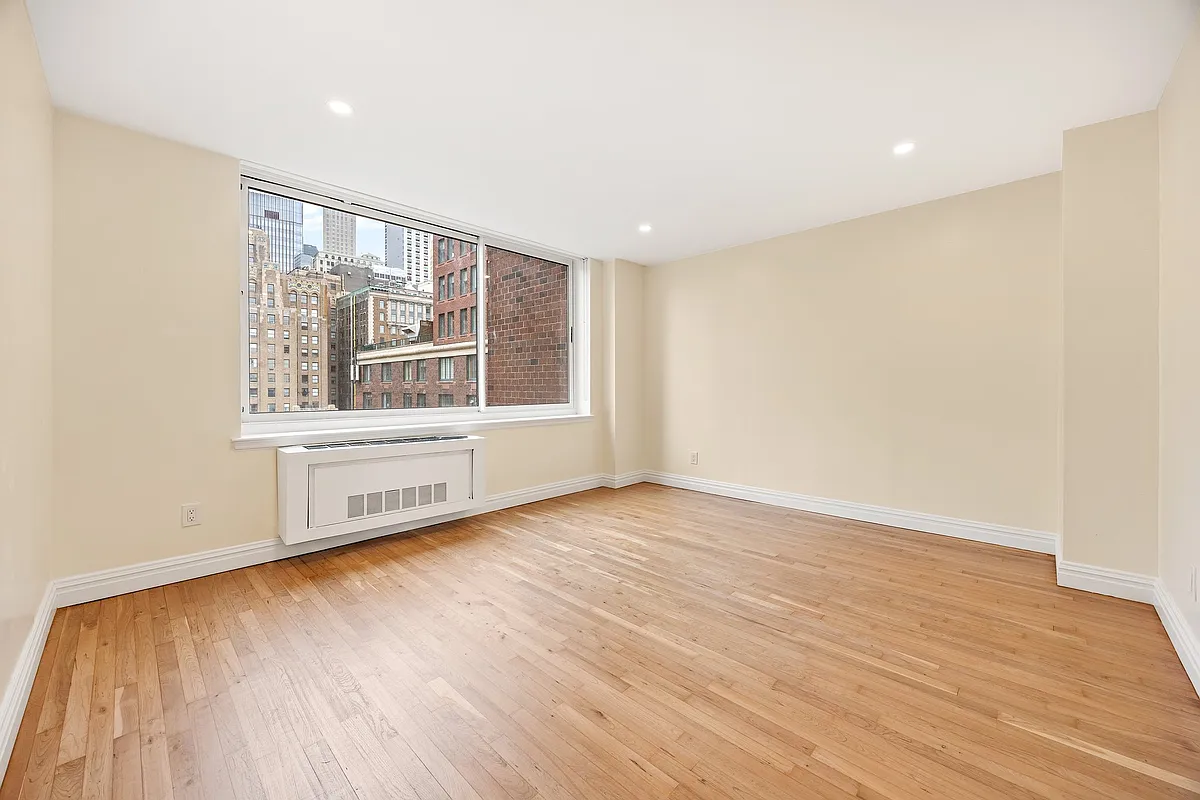 250 S End Avenue 12G