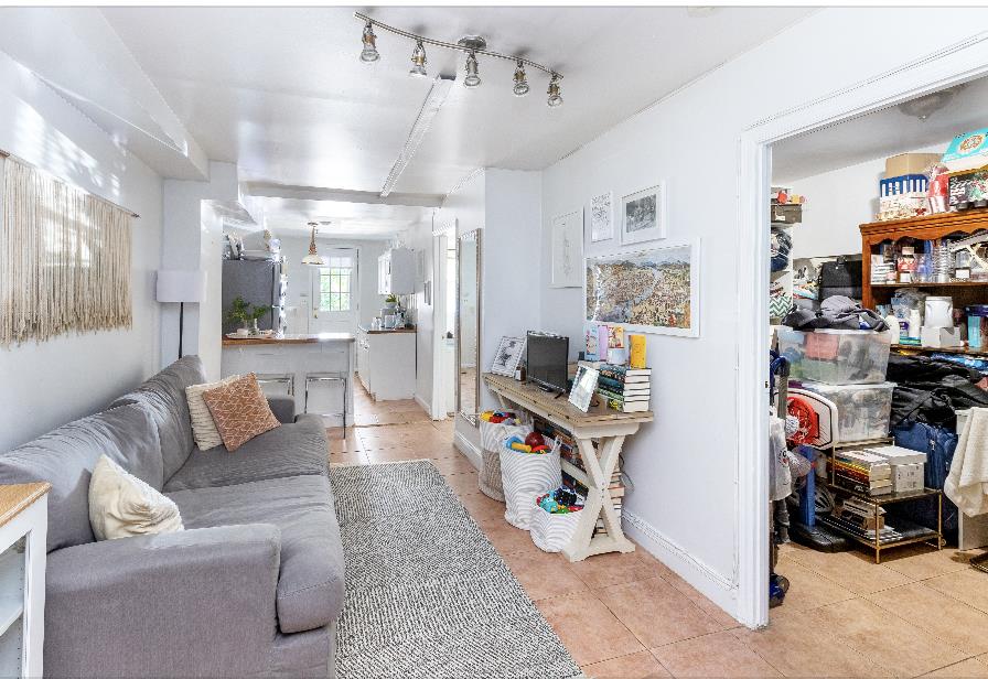 26-10 Ditmars Boulevard 1