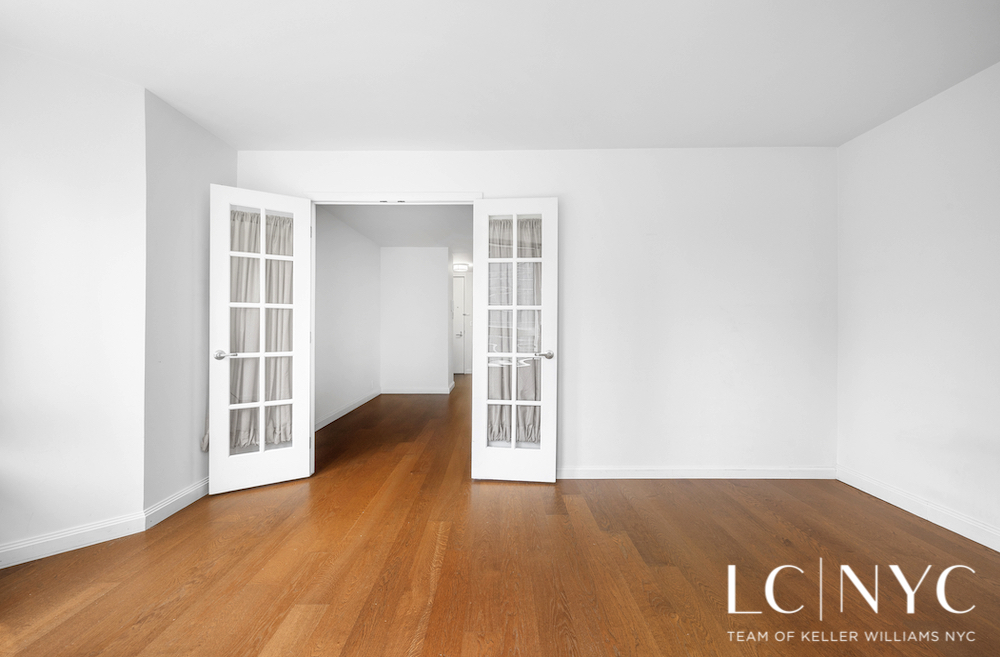 200 E 94th Street 1011