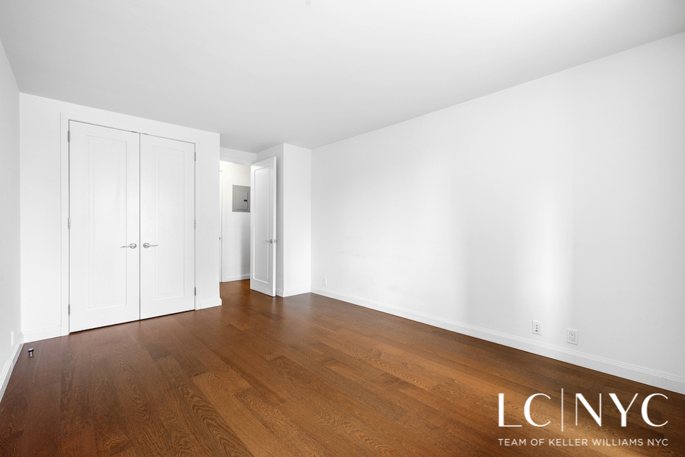200 E 94th Street 1011