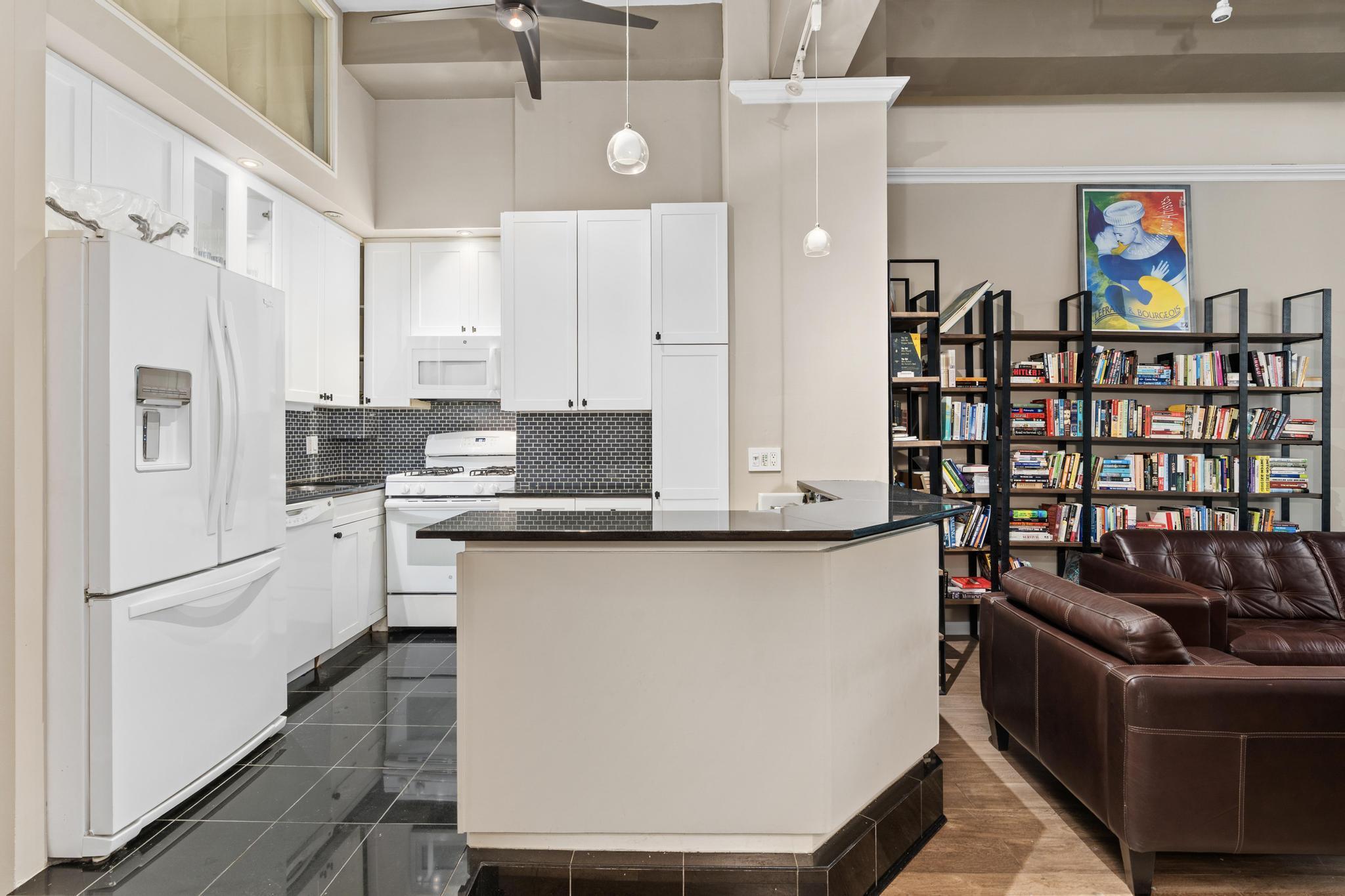 310 E 46th Street 4l