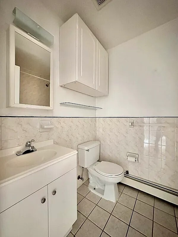 31-12 43rd Street 2