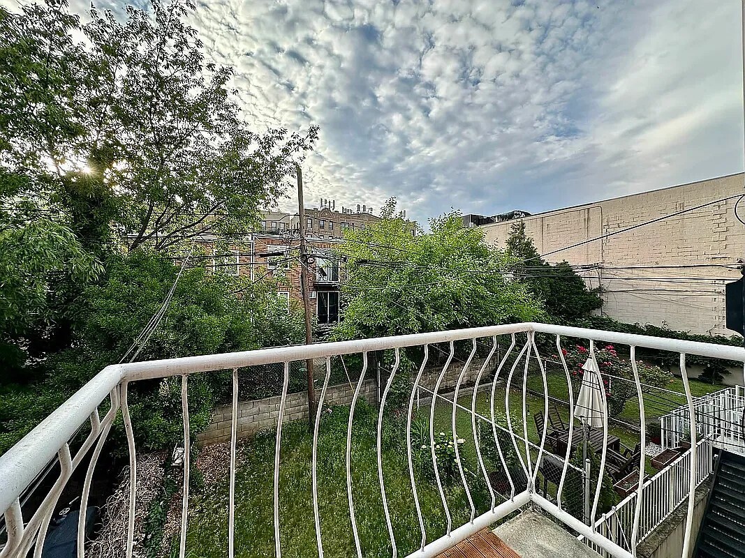 31-12 43rd Street 2