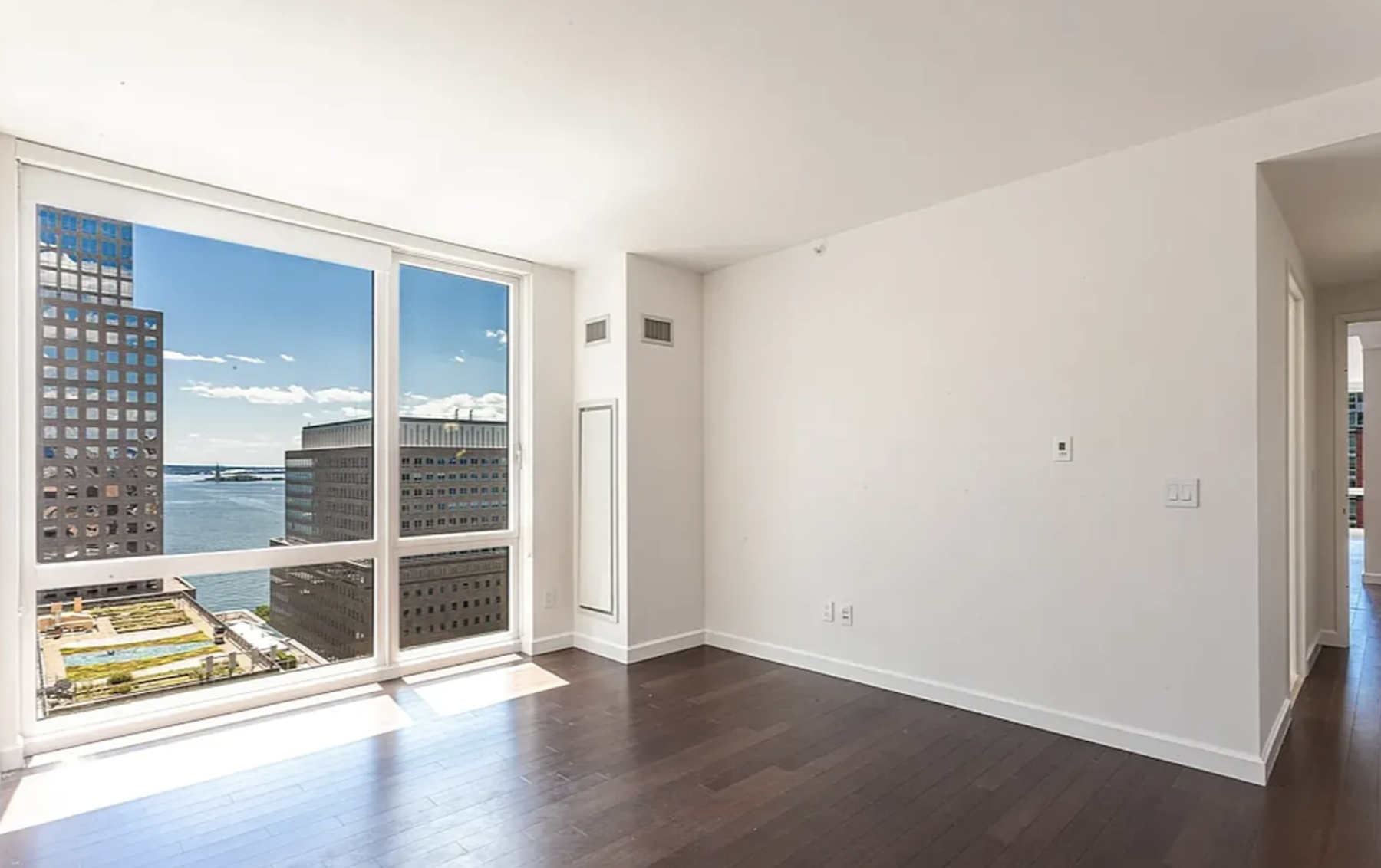 200 N End Avenue 17A