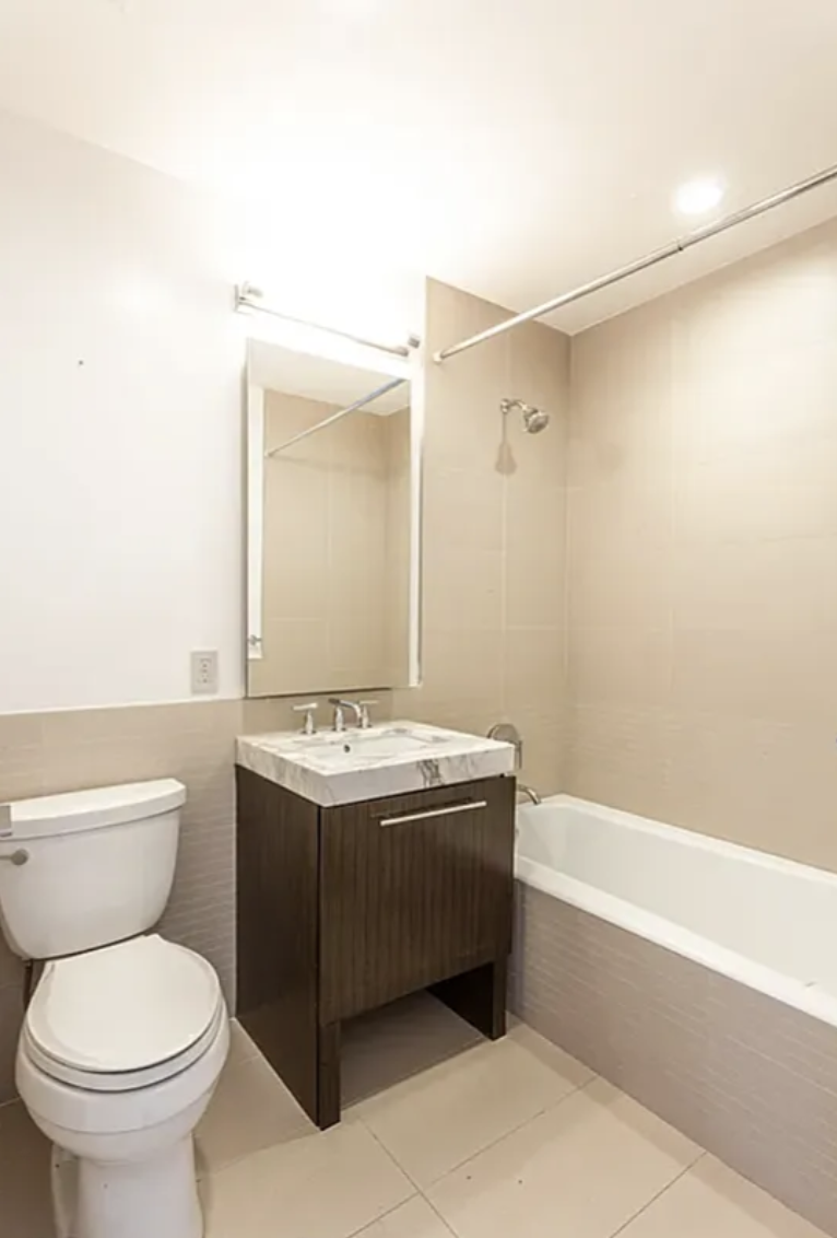 200 N End Avenue 17A