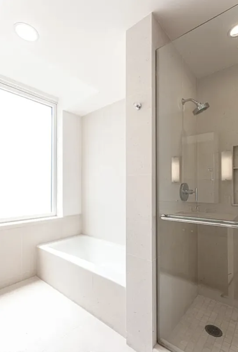 200 N End Avenue 17A