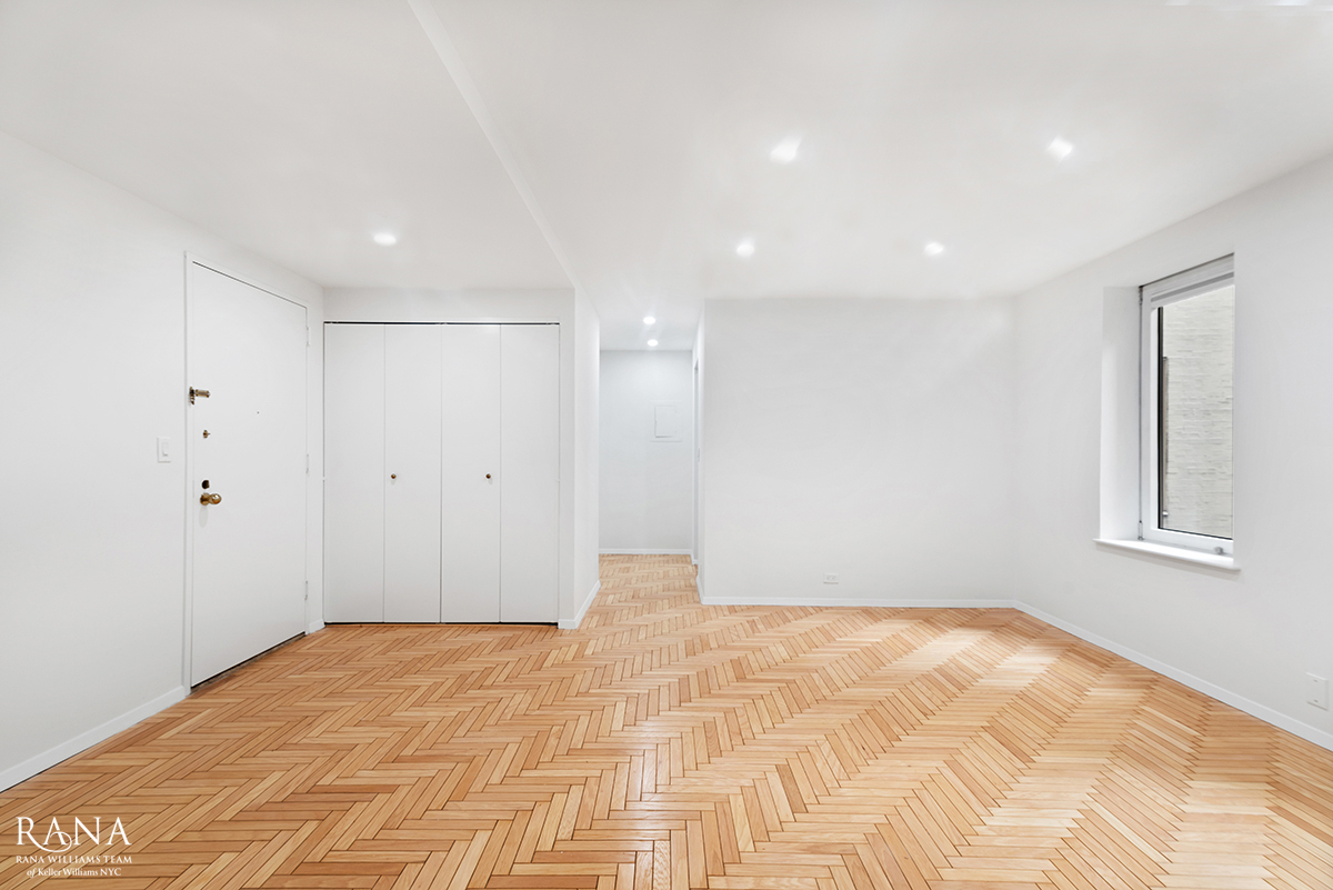 106 Central Park S 14F