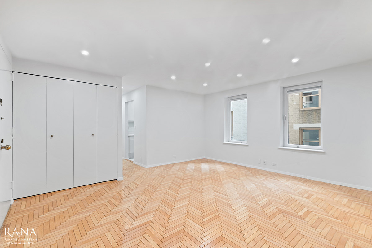 106 Central Park S 14F