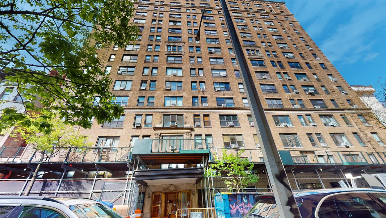 235 W 102nd Street 6C