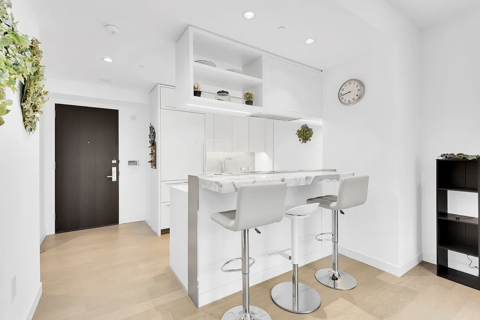 252 South Street 11F