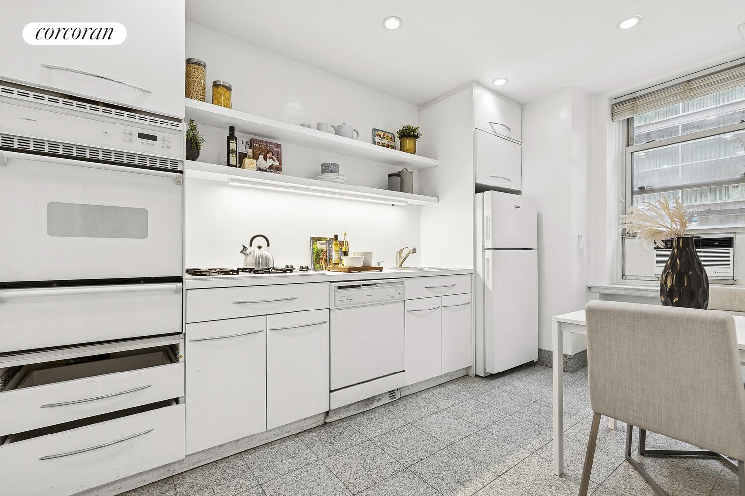 103 E 75TH Street 1RE