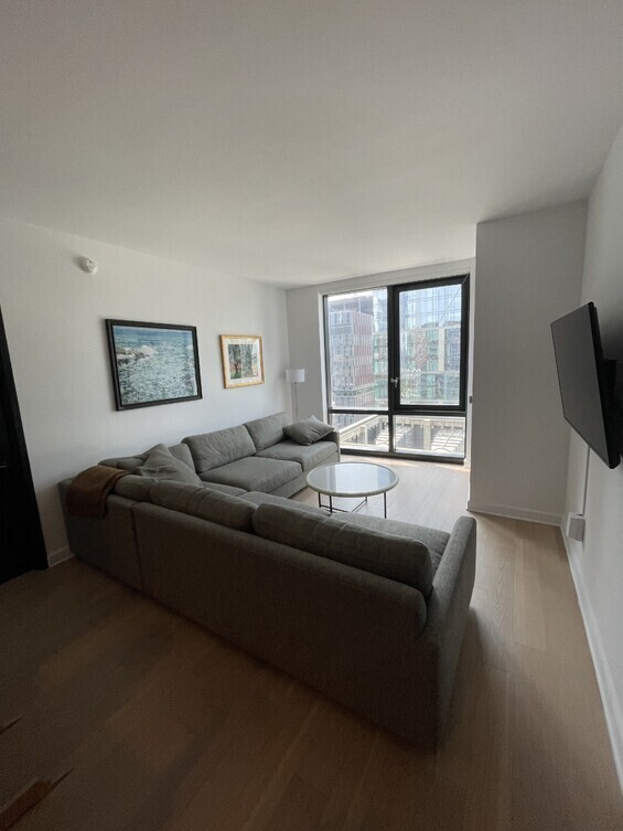 21 W End Avenue 2107