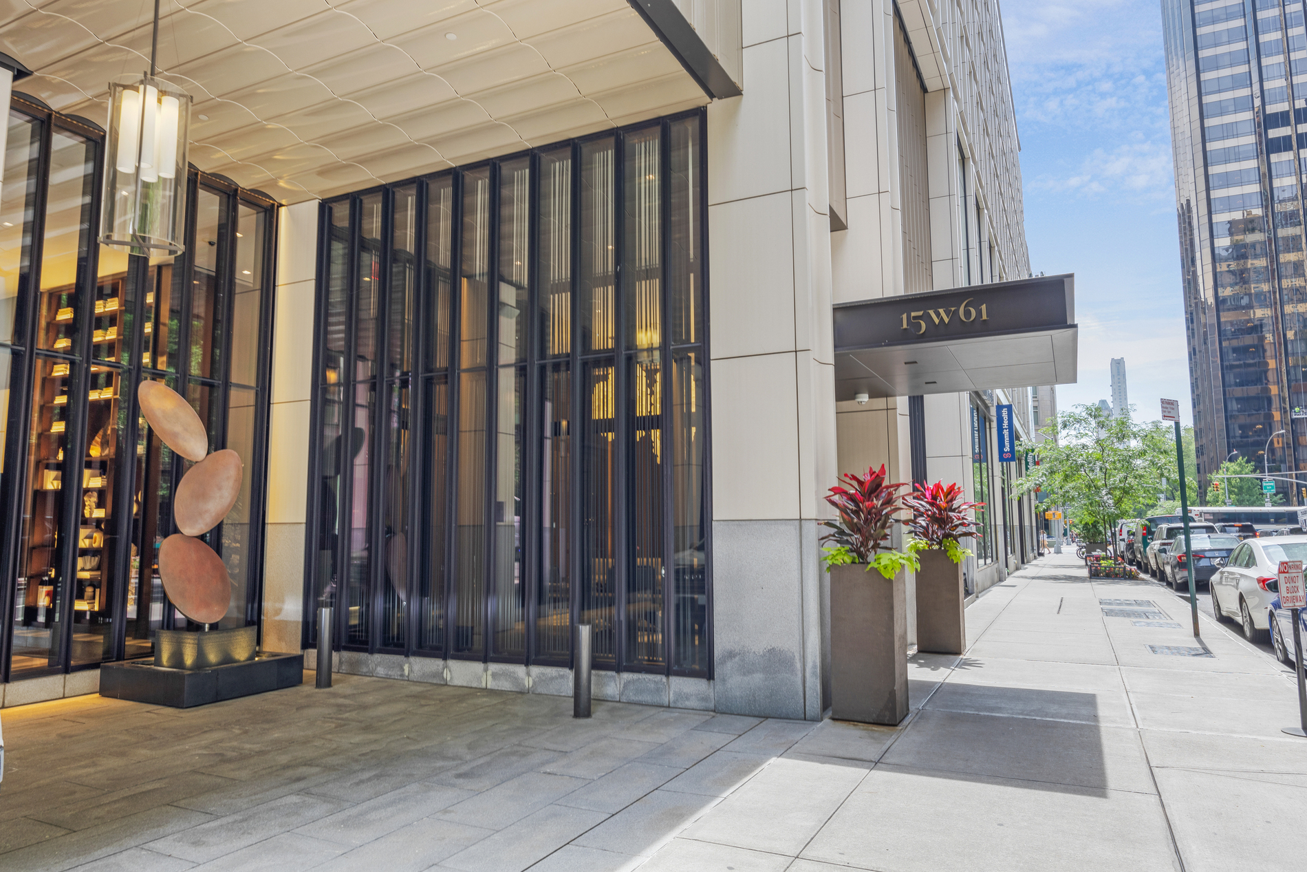 15 W 61st Street 20D