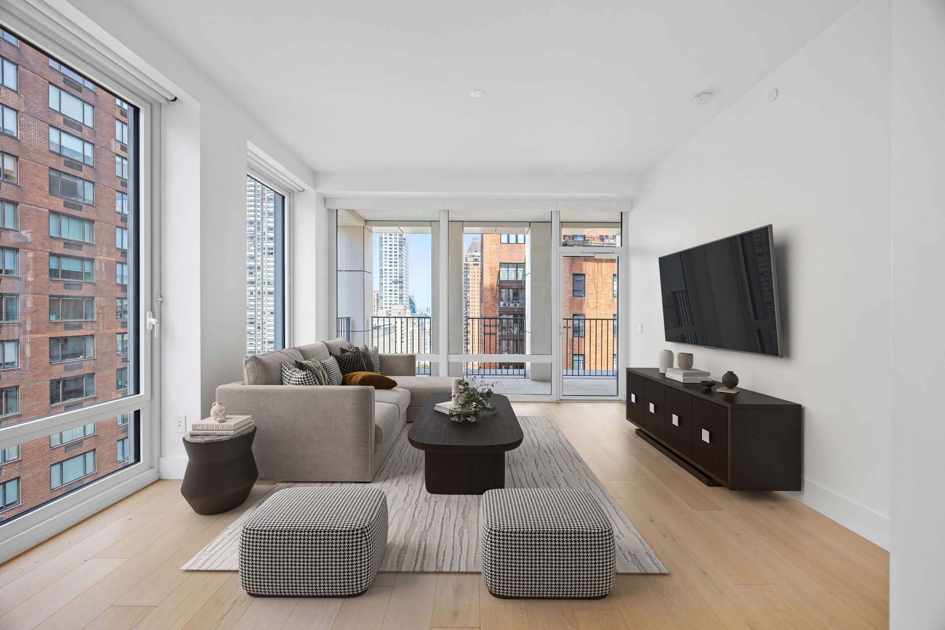 15 W 61st Street 20D