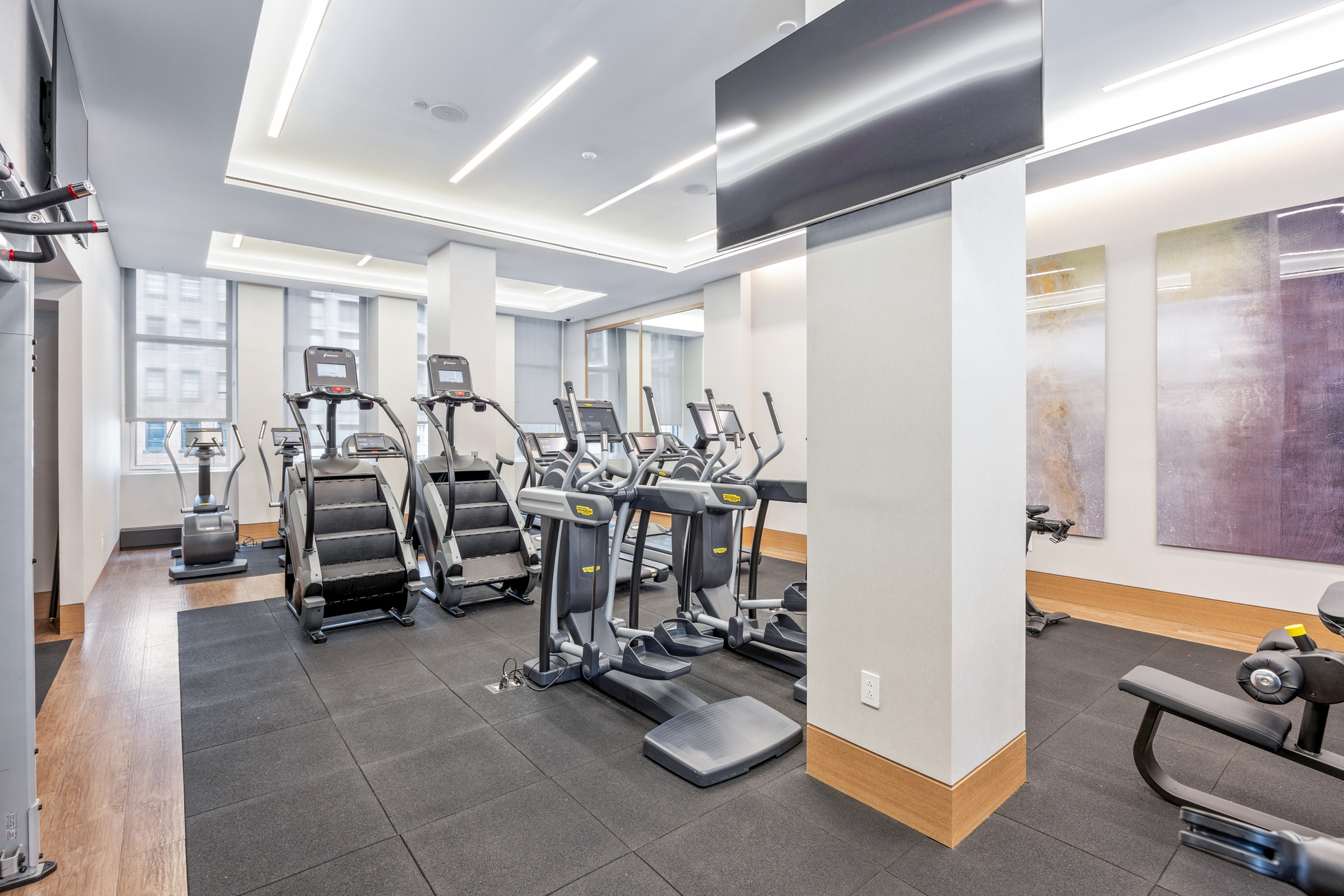 15 W 61st Street 20D