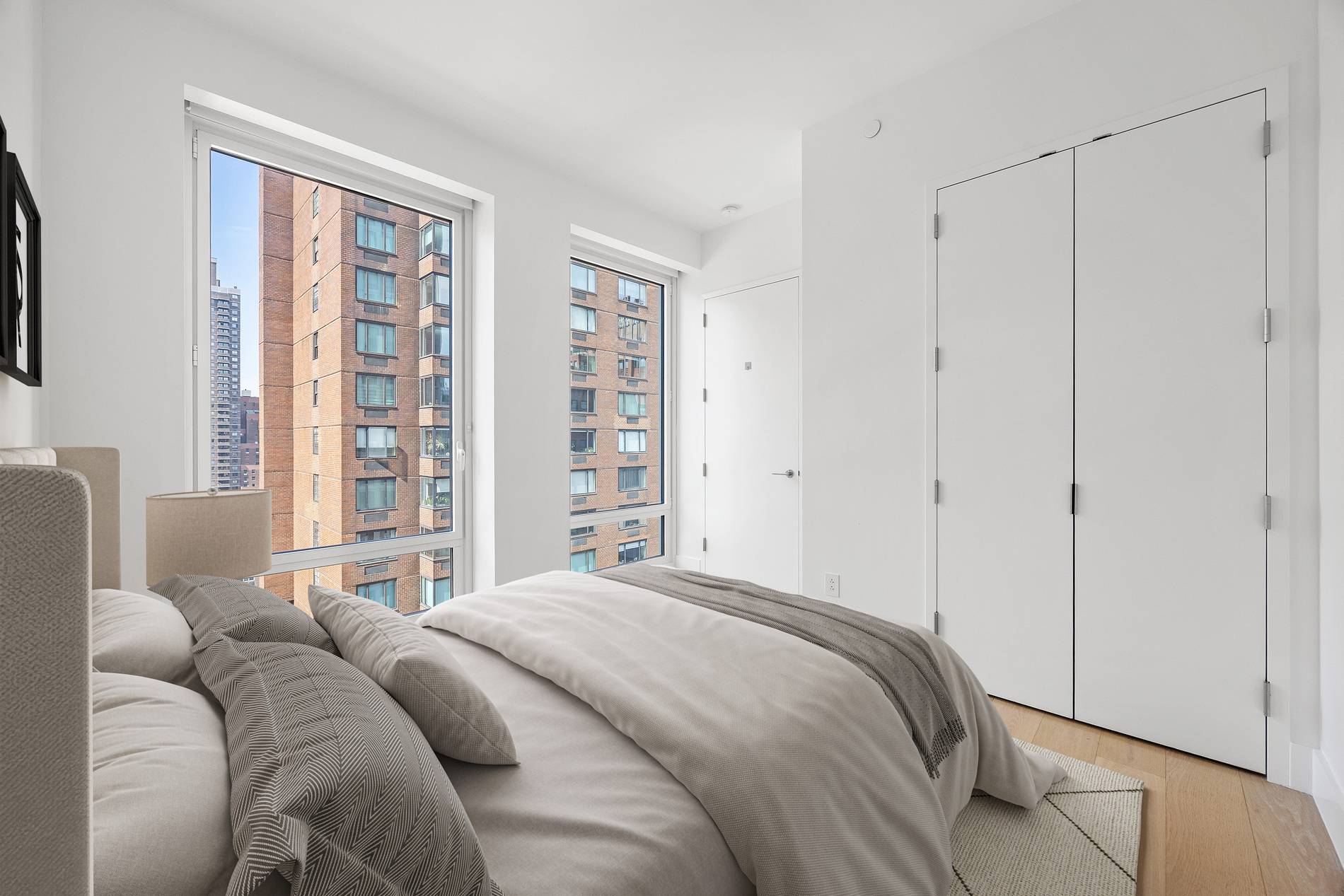 15 W 61st Street 20D