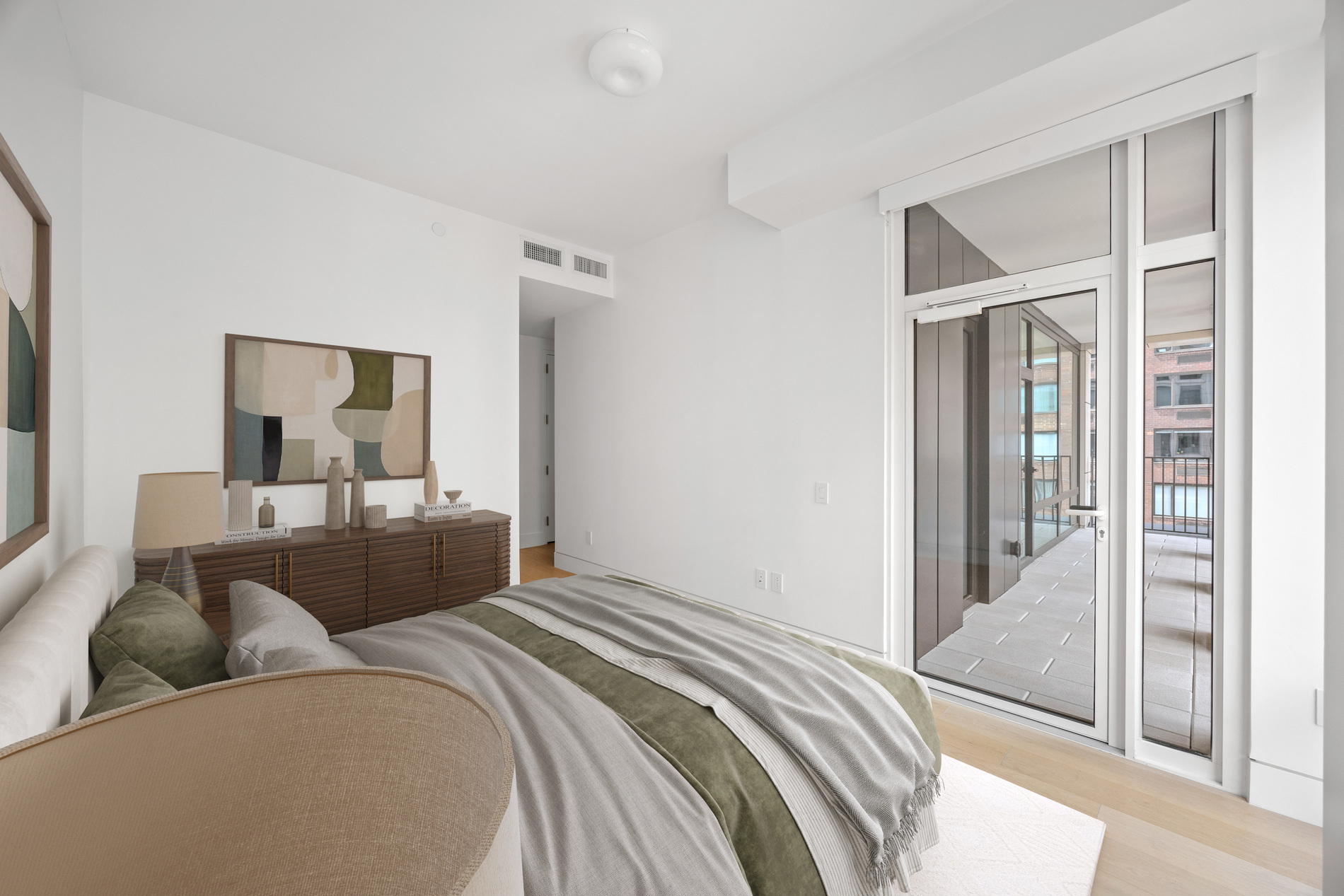 15 W 61st Street 20D