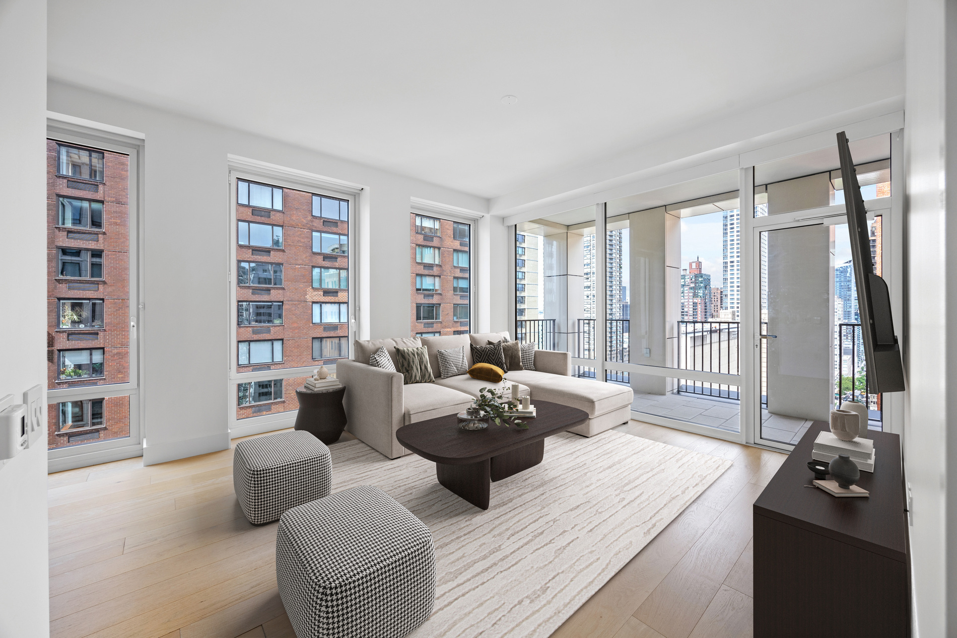 15 W 61st Street 20D