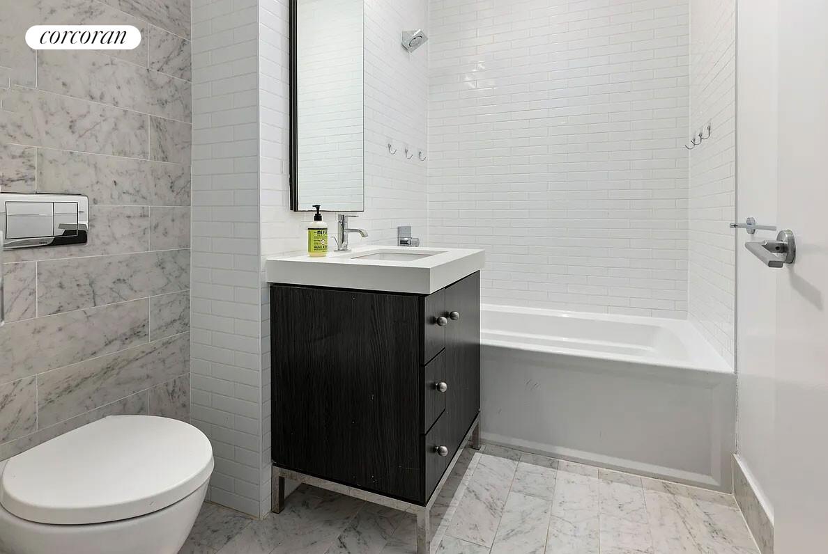 416 W 52ND Street TH213