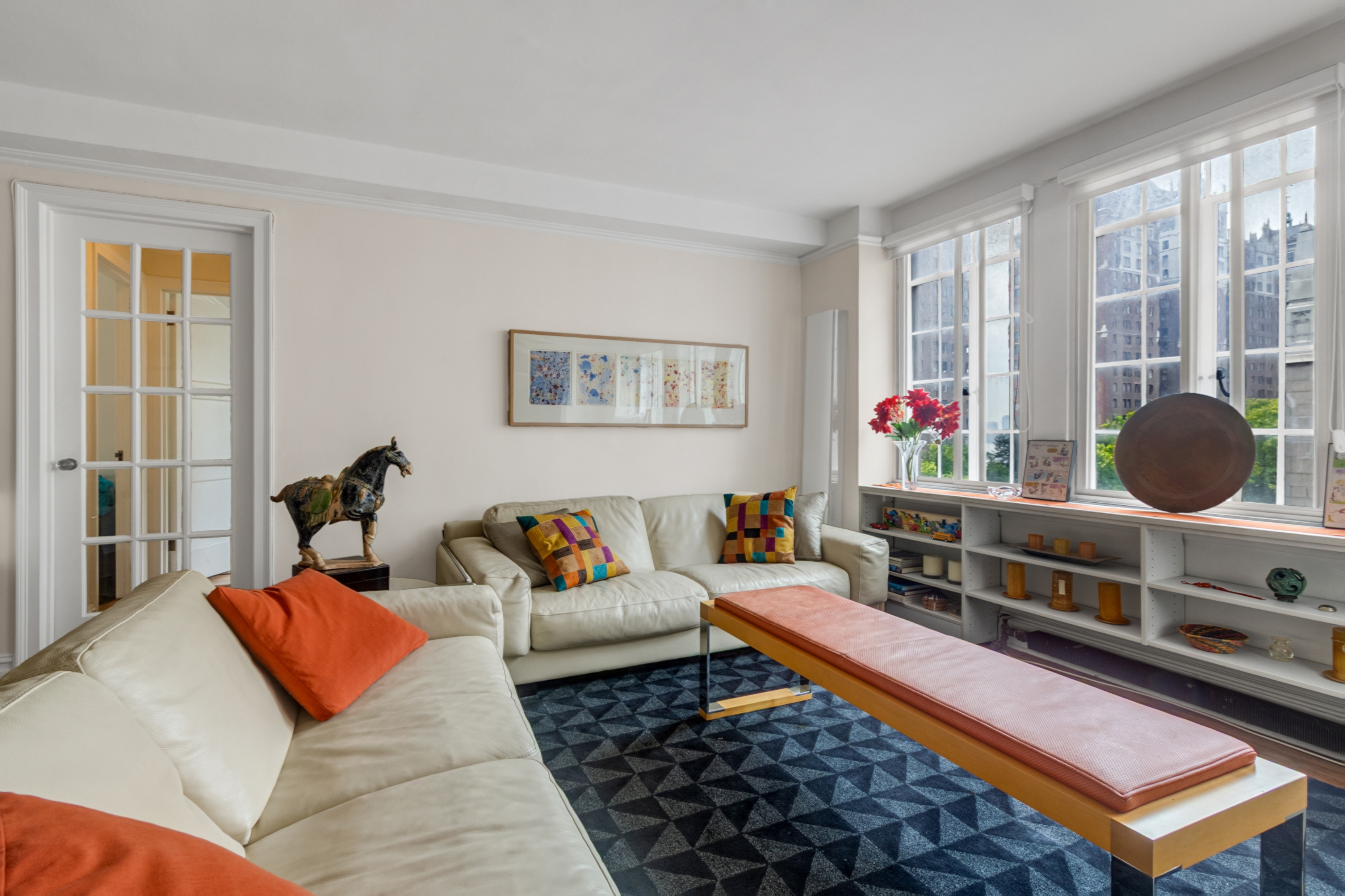 321 E 43rd Street 1009