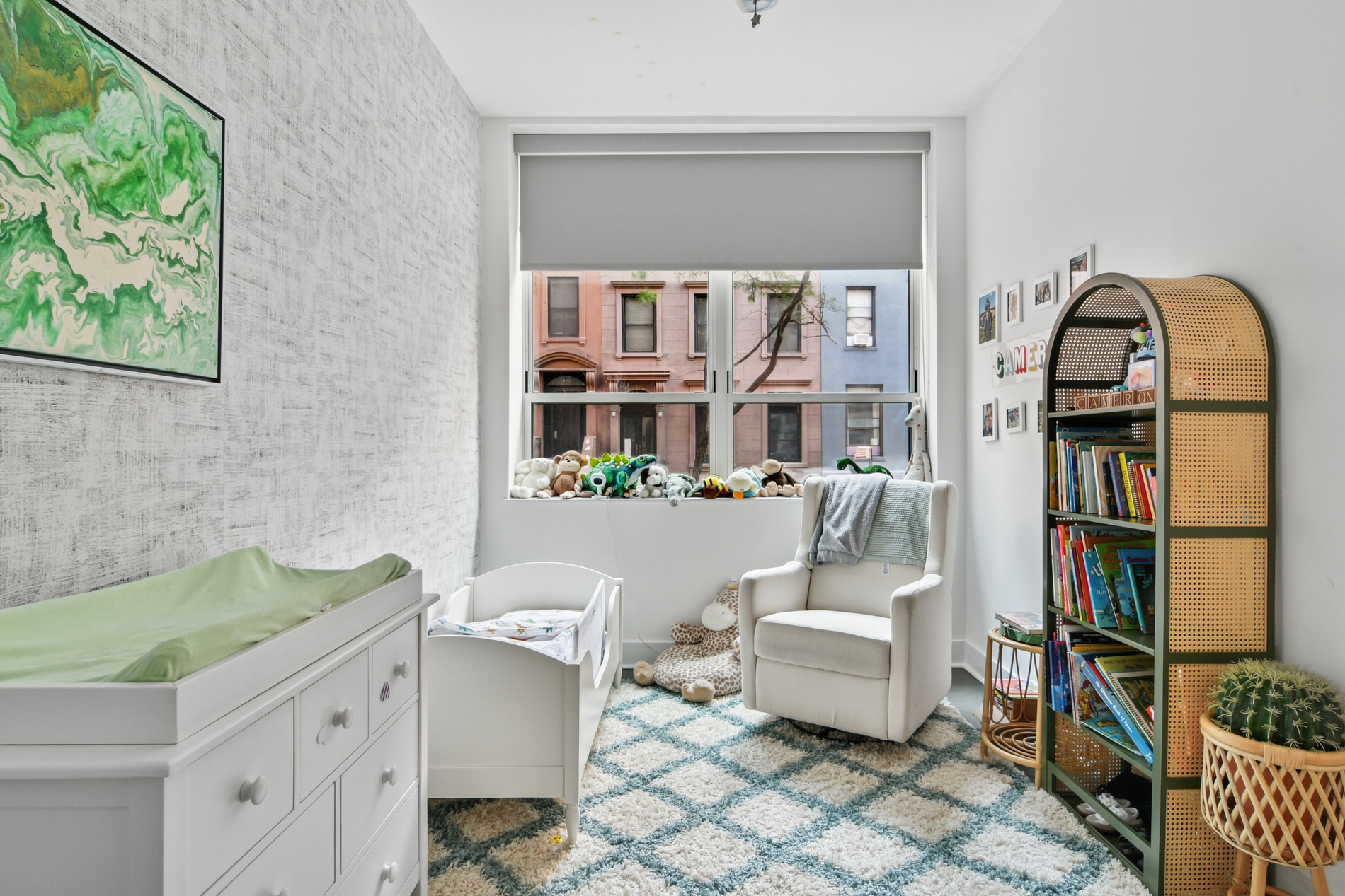 416 W 52nd Street TH214