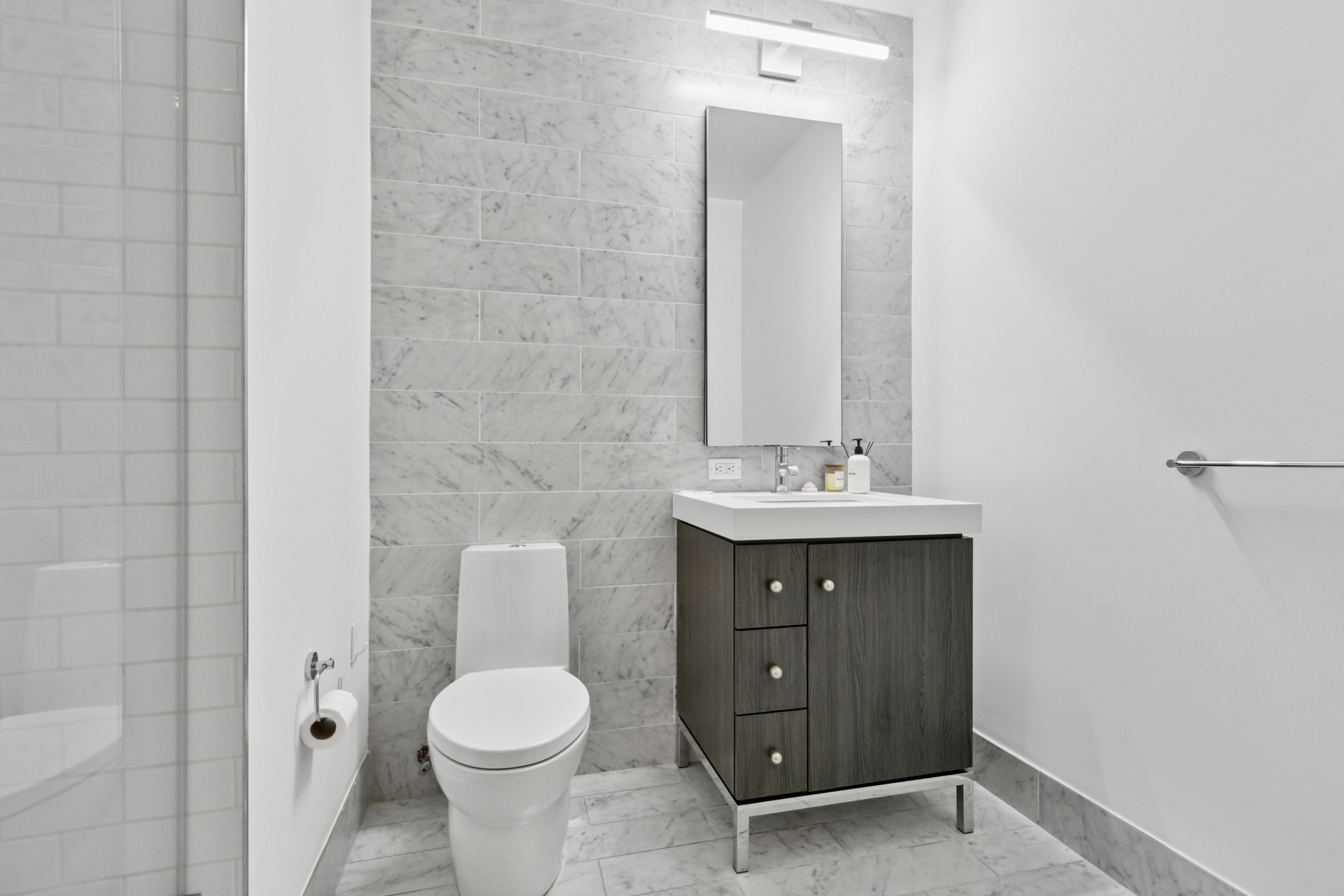 416 W 52nd Street TH214