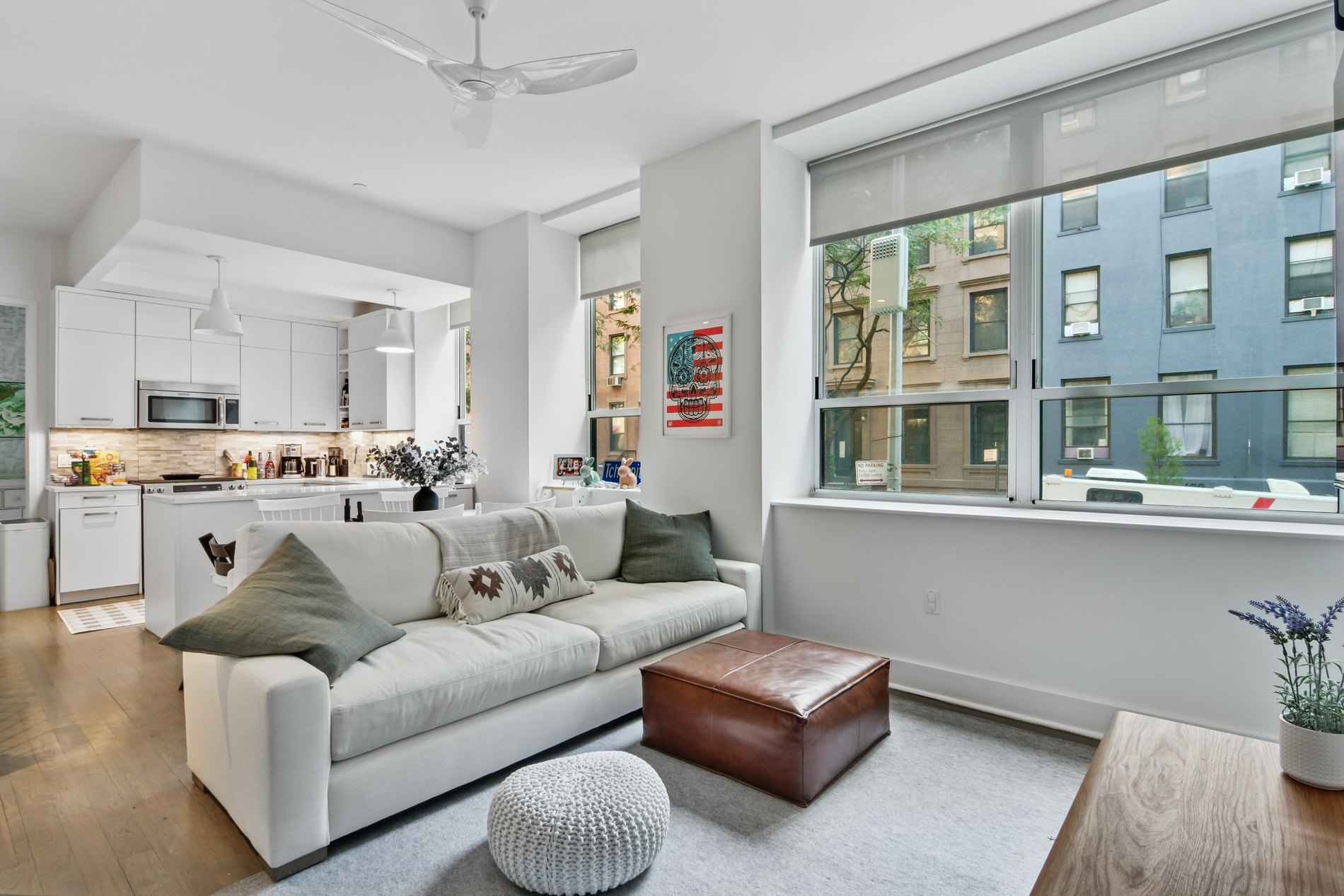 416 W 52nd Street TH214