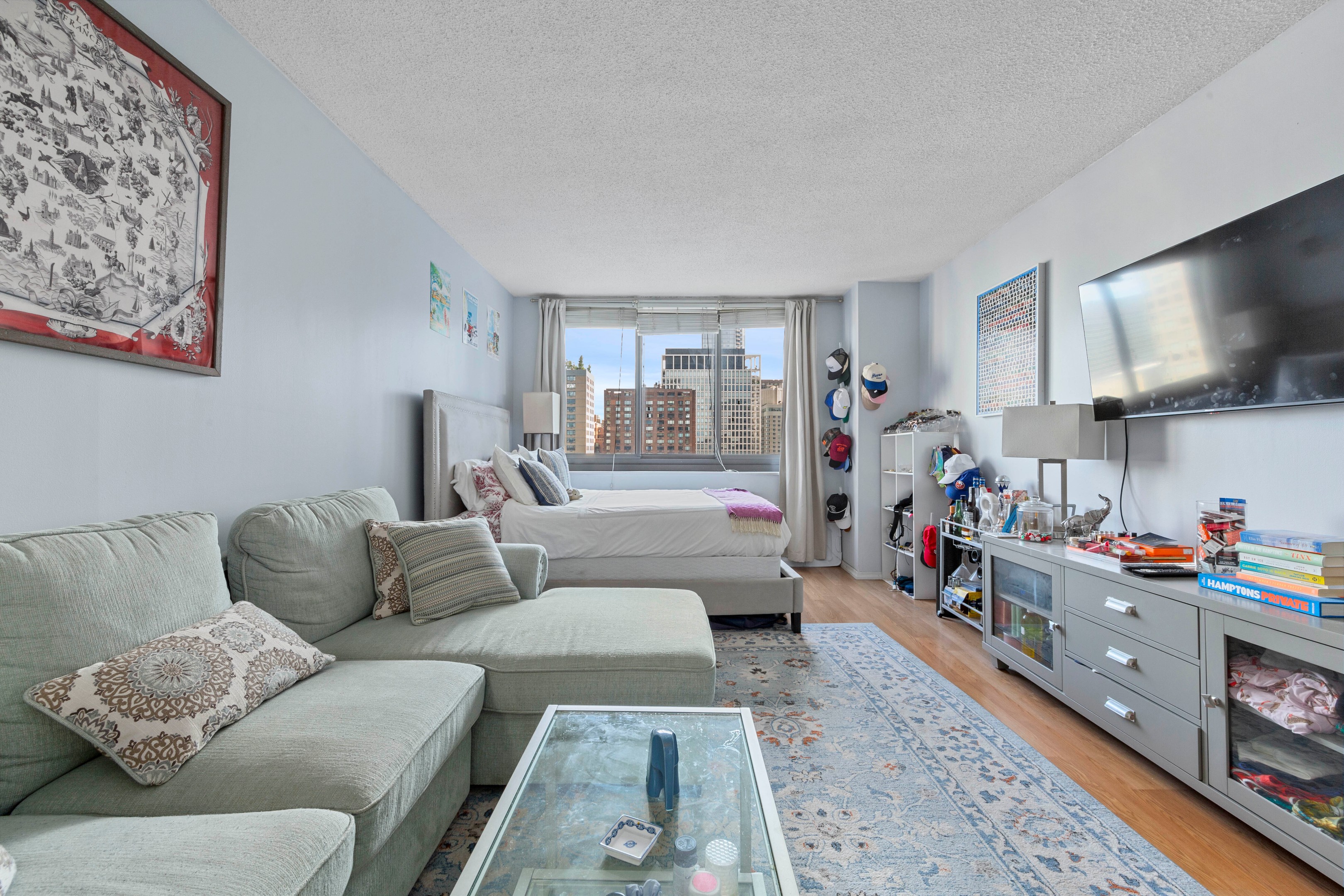 347 W 57th Street 26BB