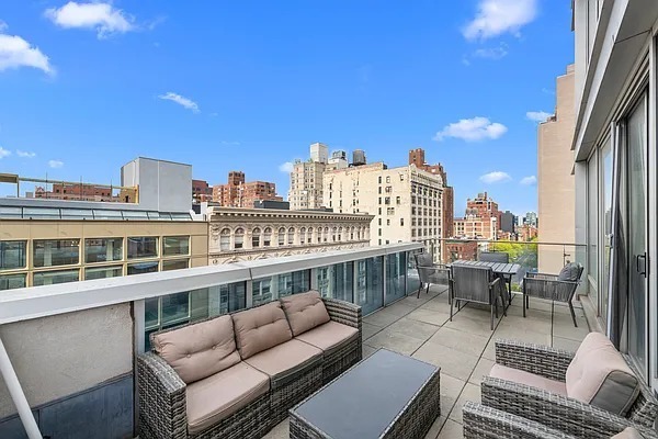 135 W 14th Street 8